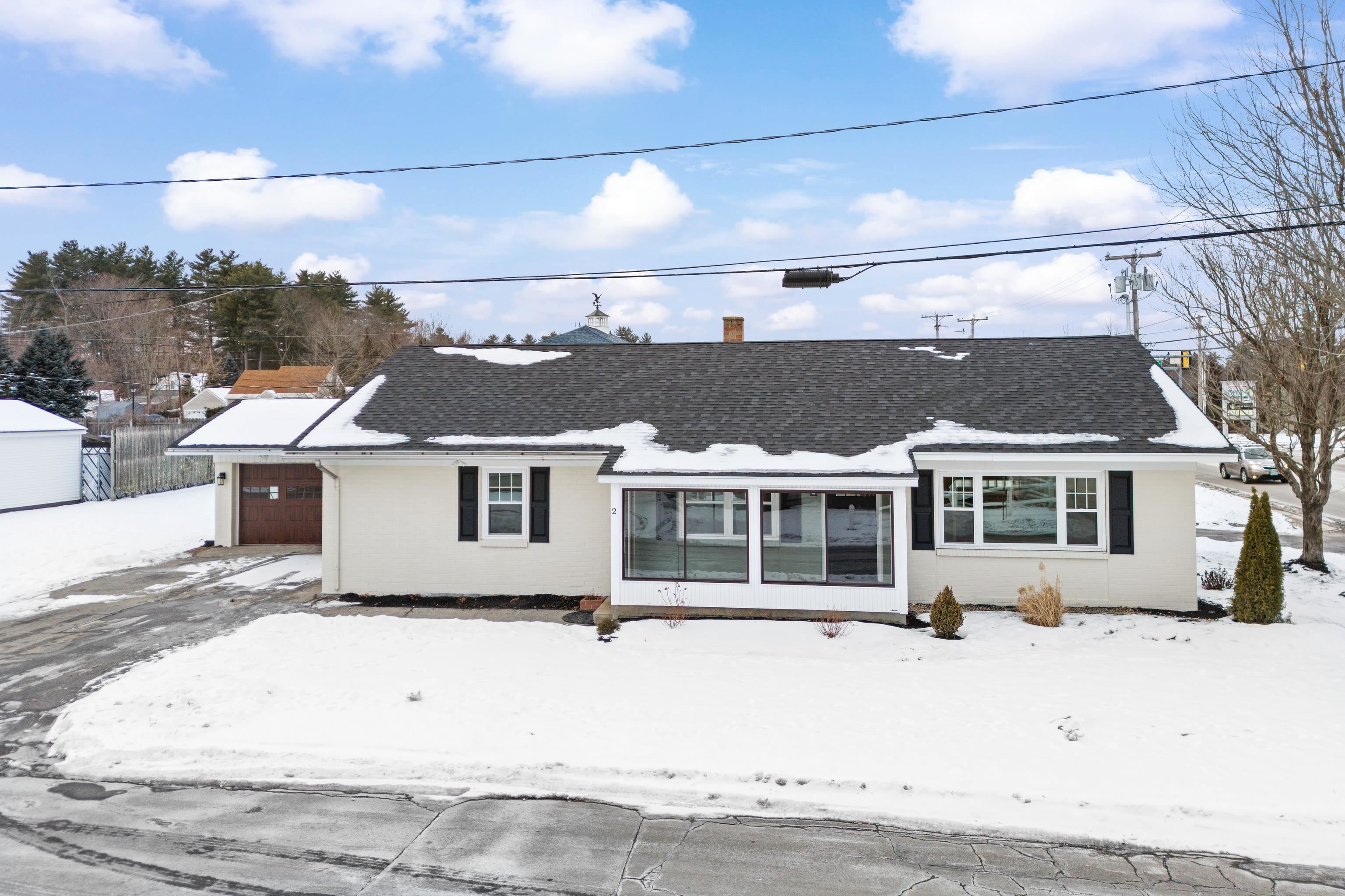 2 Haig St, Goffstown, NH 03045