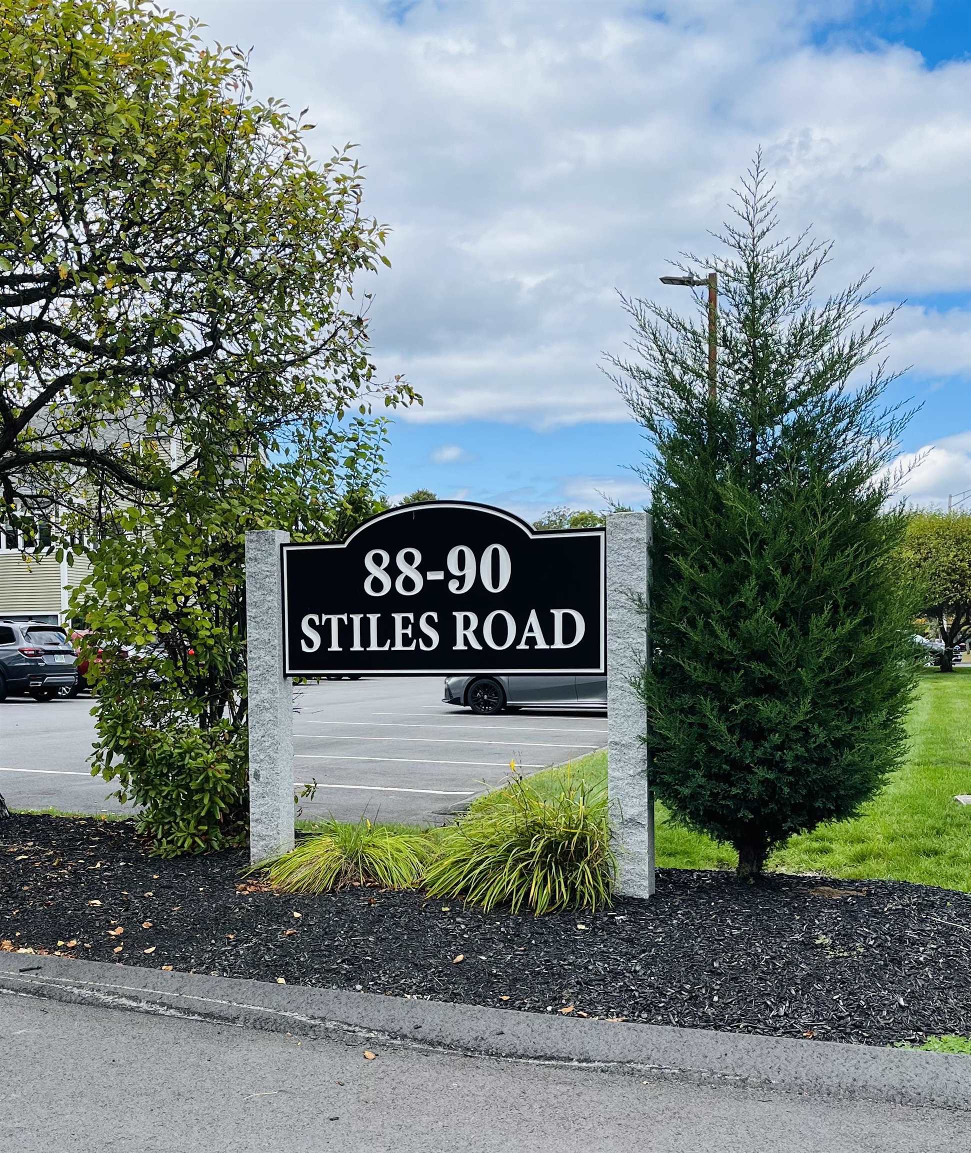 MLS 5073222: 90 Stiles Road-Unit 202, Salem NH