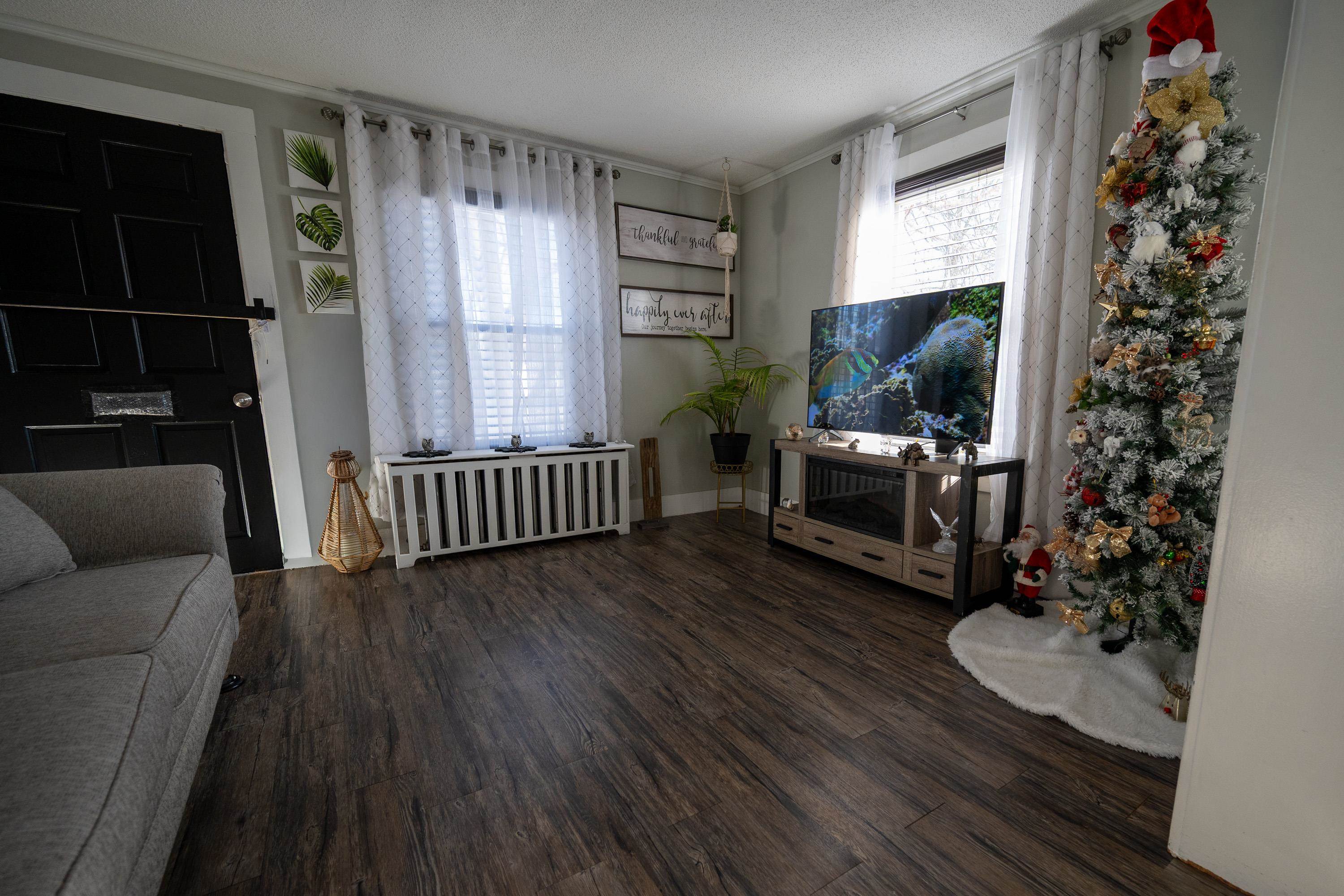 796 Montgomery St, Manchester, NH 03102