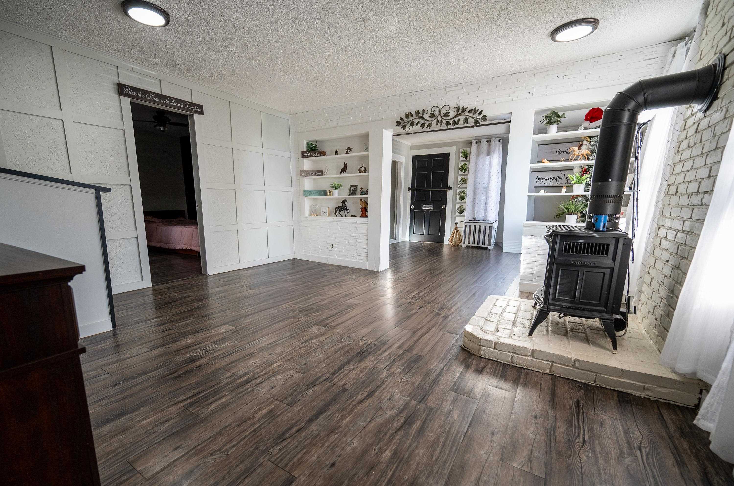 796 Montgomery St, Manchester, NH 03102