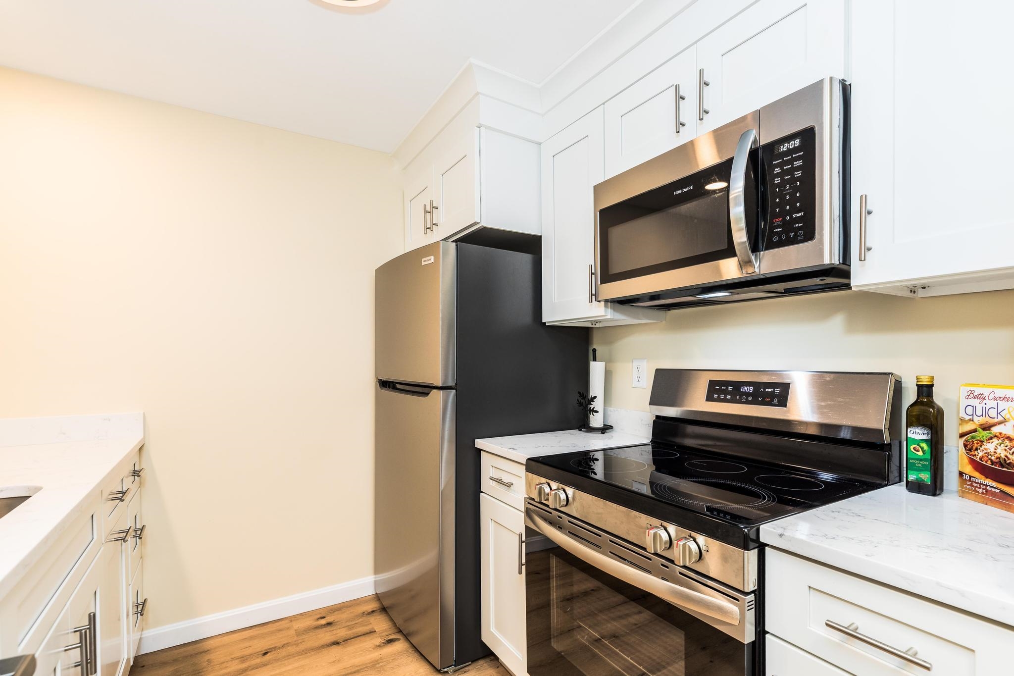 Homes for sale in Stratham, NH | 8 Montrose Dr #8, Stratham, NH 03885 | MLS# 5073260