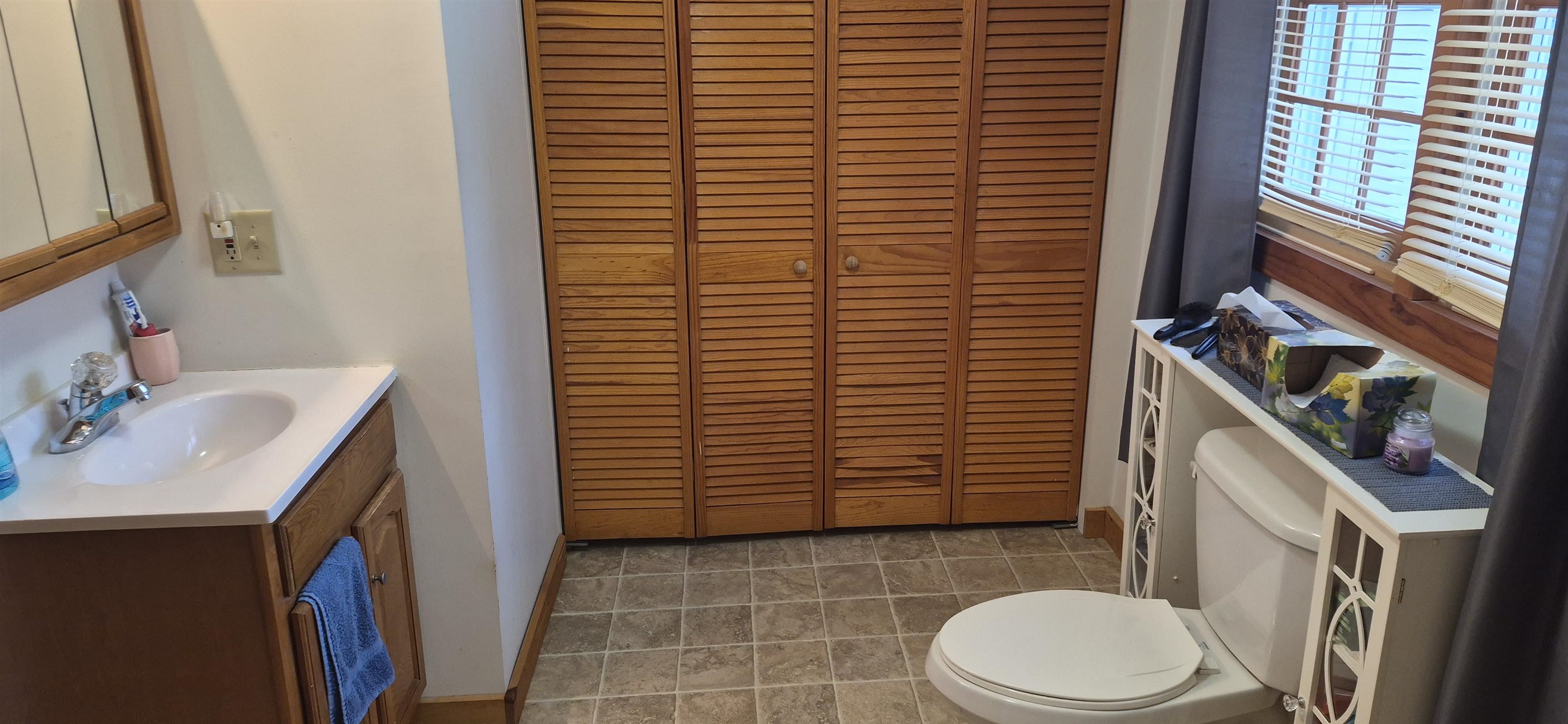 21 Depot Rd, Chichester, NH 03258