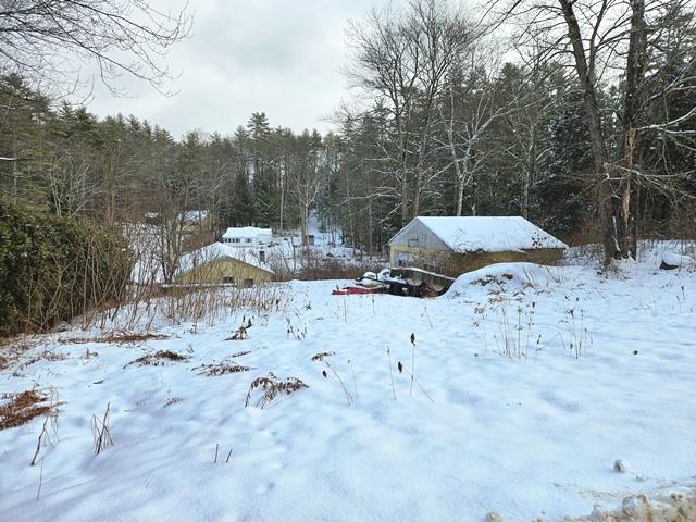 35 West Shore Rd, Swanzey, NH 03446