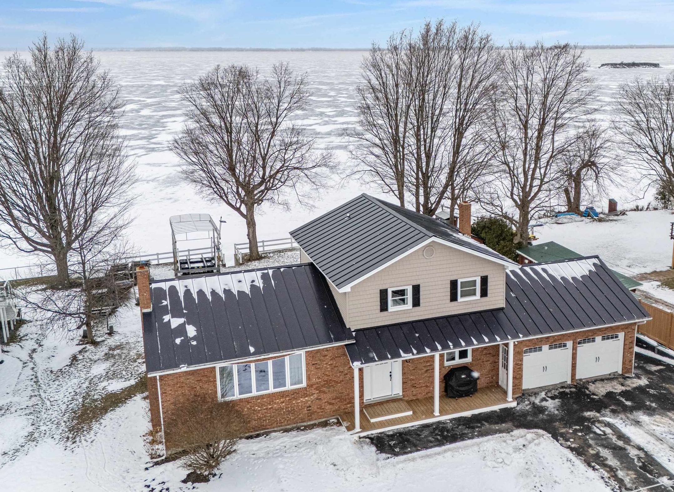 4542 Maquam Shore Road