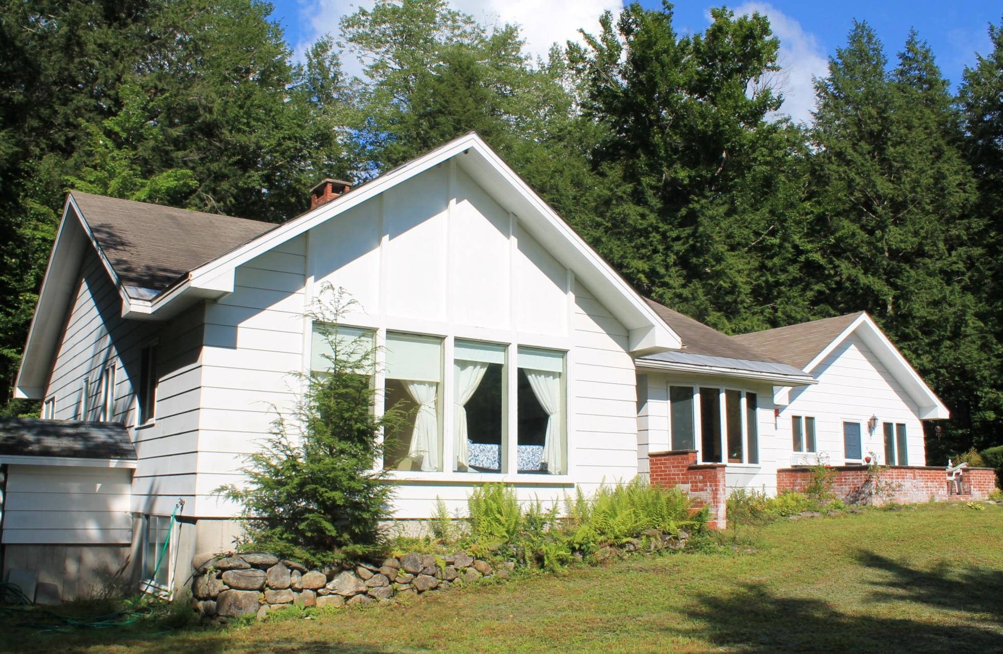 7 Parker Ct, Lincoln, NH 03251