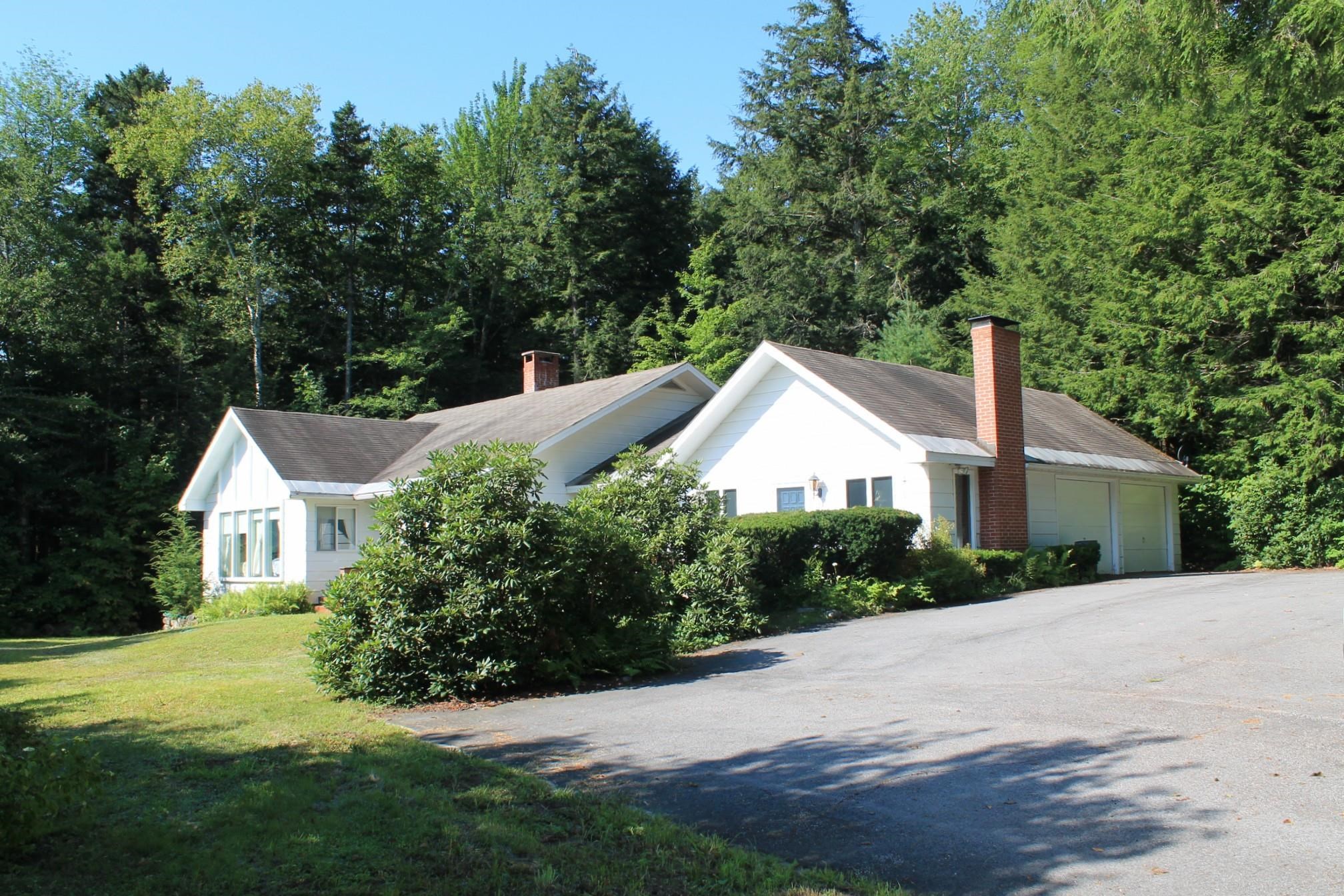 7 Parker Ct, Lincoln, NH 03251
