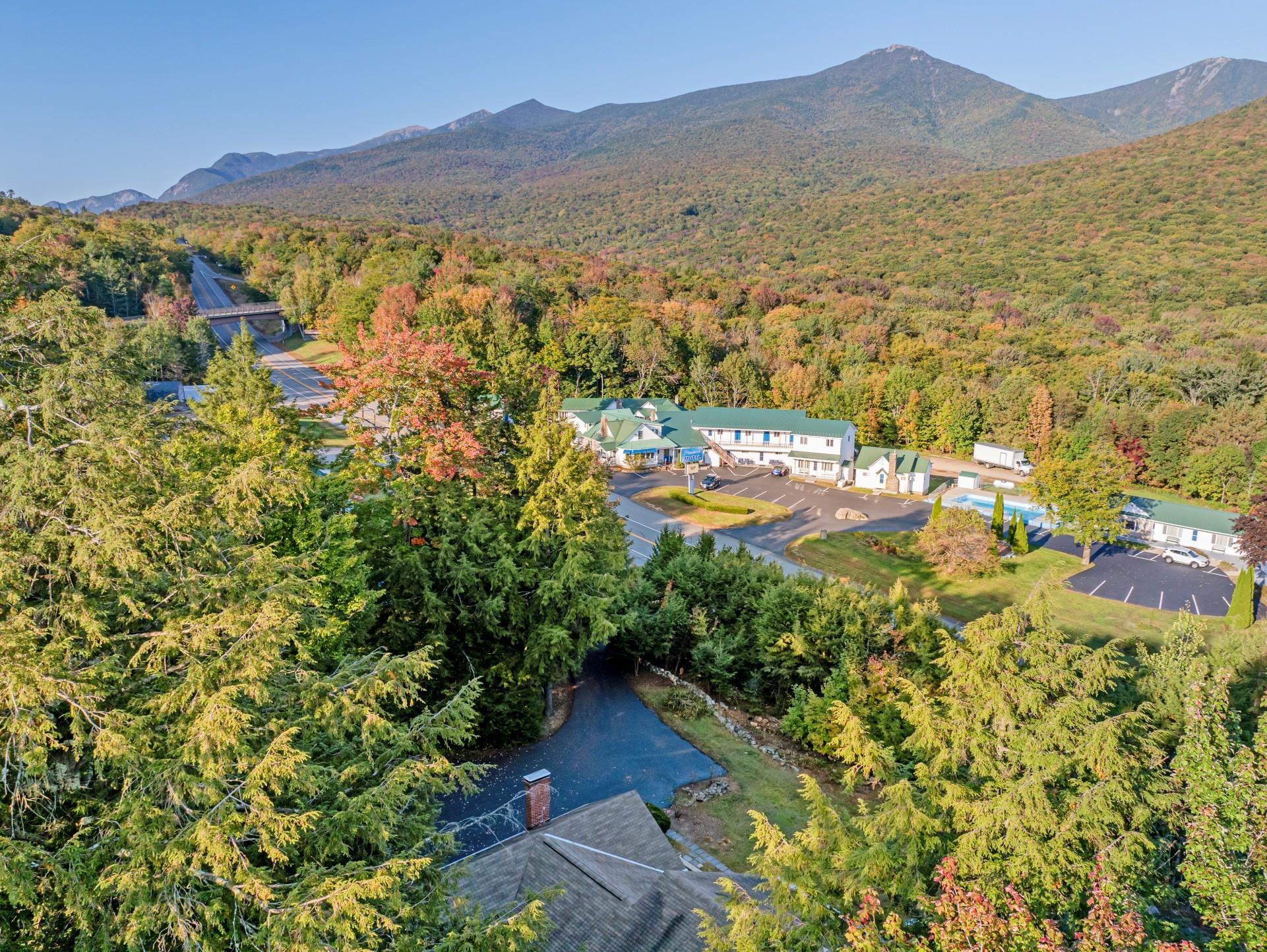 7 Parker Ct, Lincoln, NH 03251