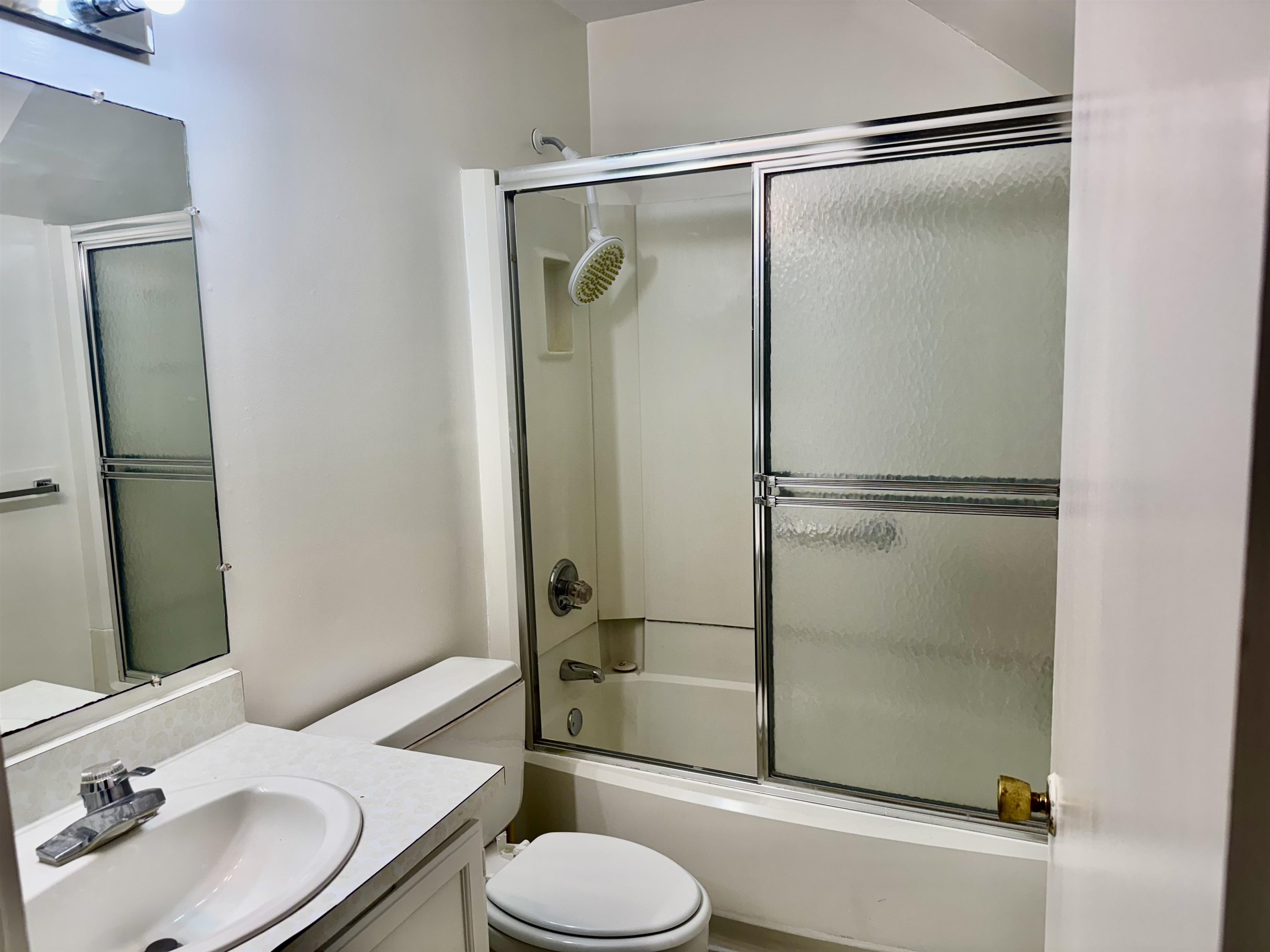 Lower Level Full Bathroom 24436946