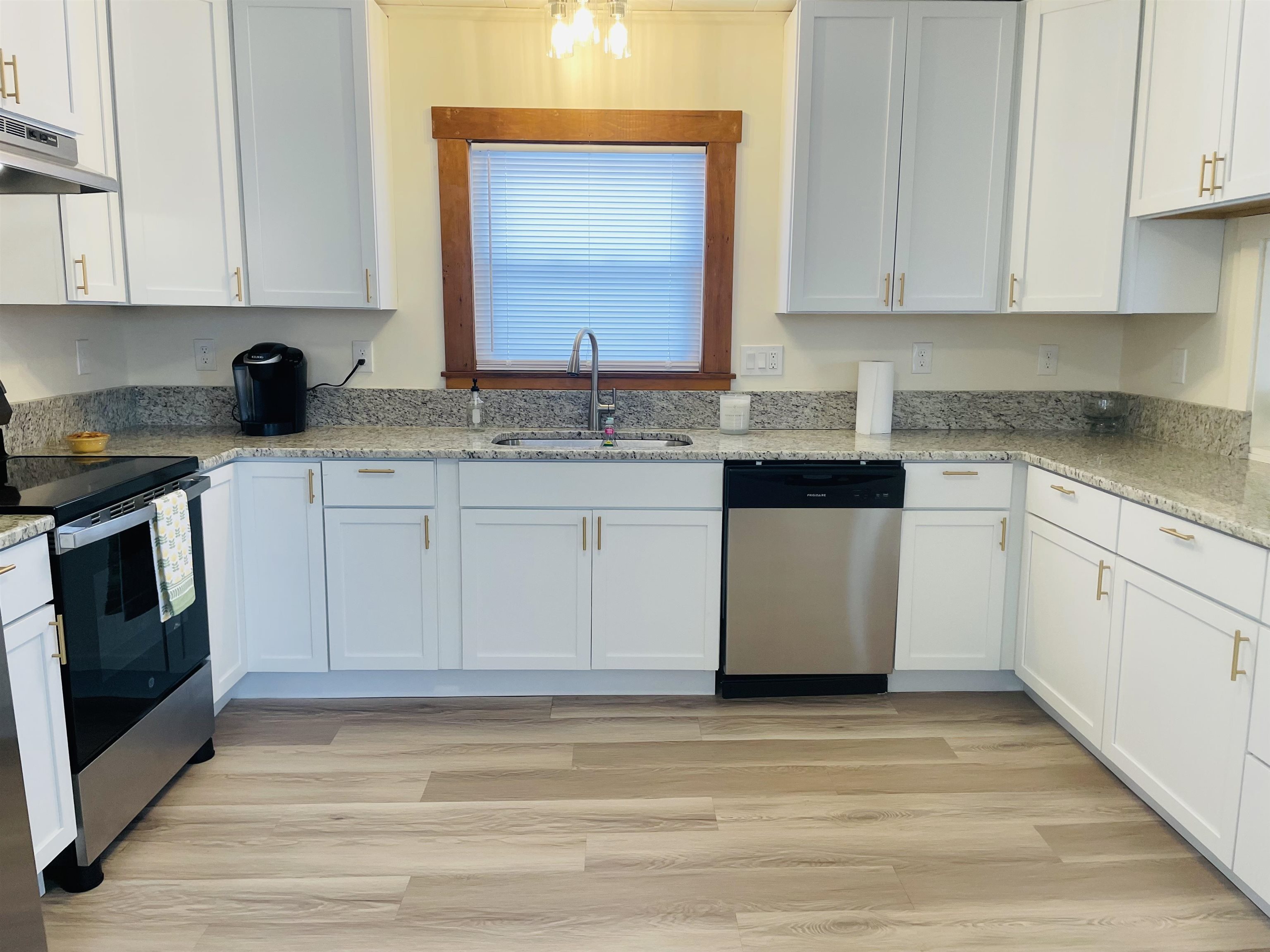 Homes for sale in Laconia, NH | 17 Arch St, Laconia, NH 03246 | MLS# 5073428