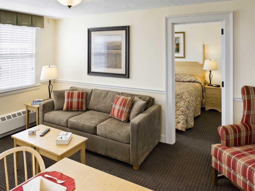 516 Steele Hill Rd, Sanbornton, NH 03269