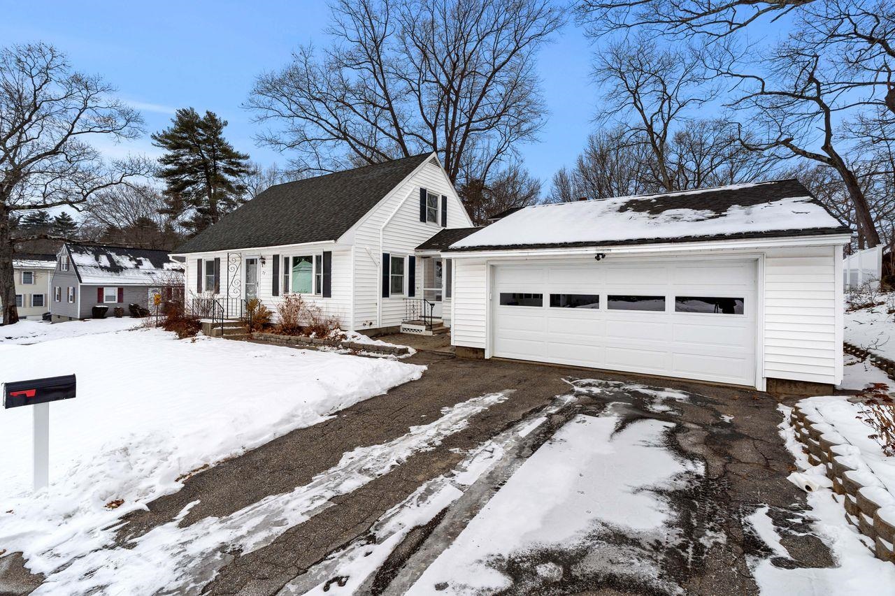 Homes for sale in Manchester, NH | 77 St James Ave, Manchester, NH 03102 | MLS# 5073442