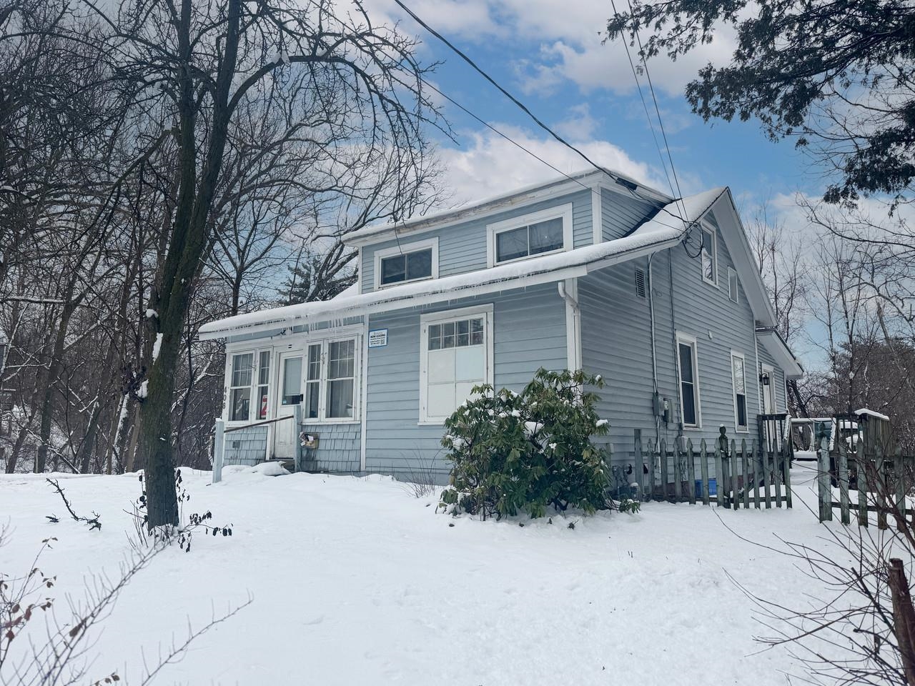 406 Colchester Avenue