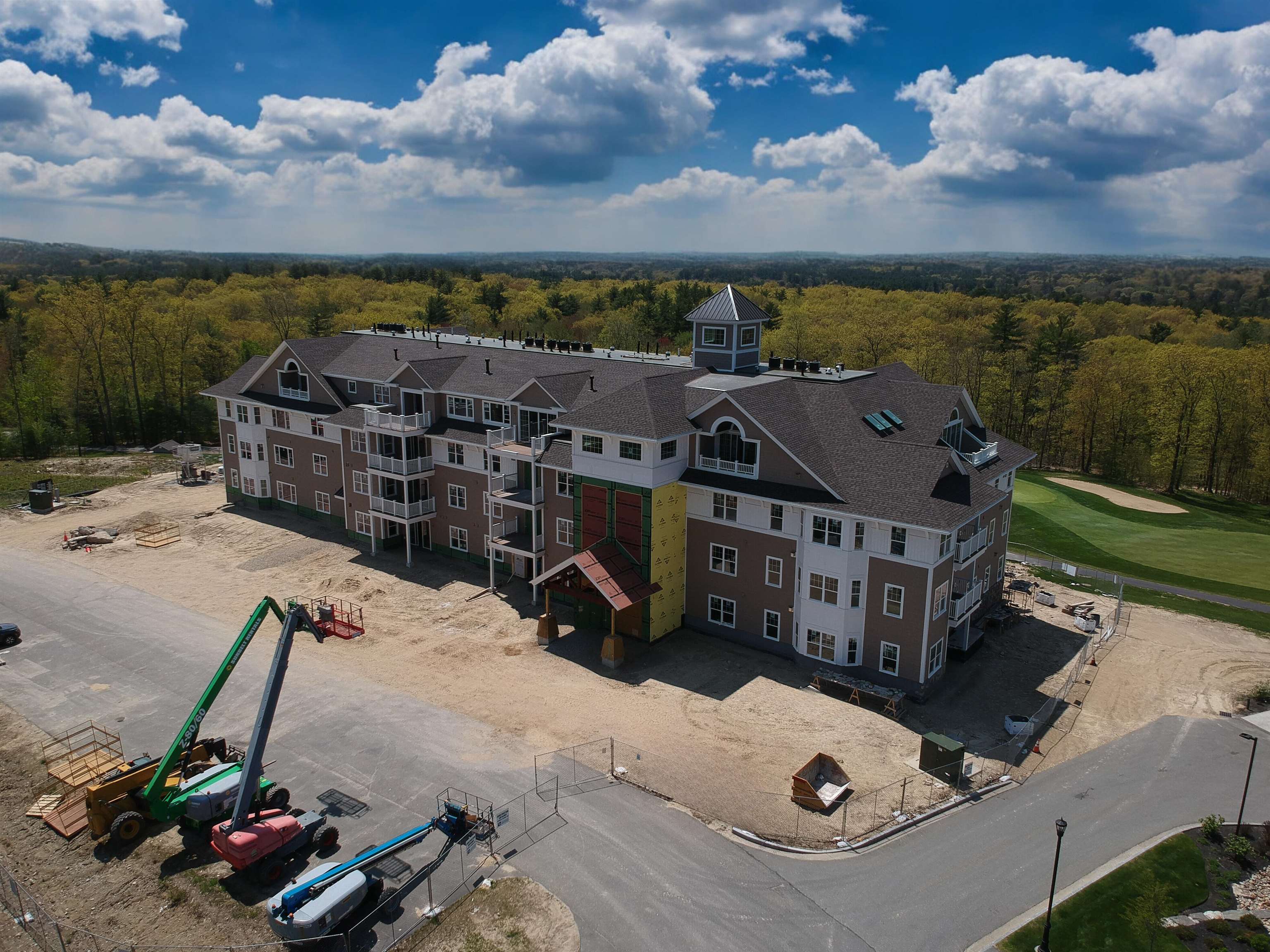 MLS 5073479: 1 Longview Drive-Unit 107, Atkinson NH