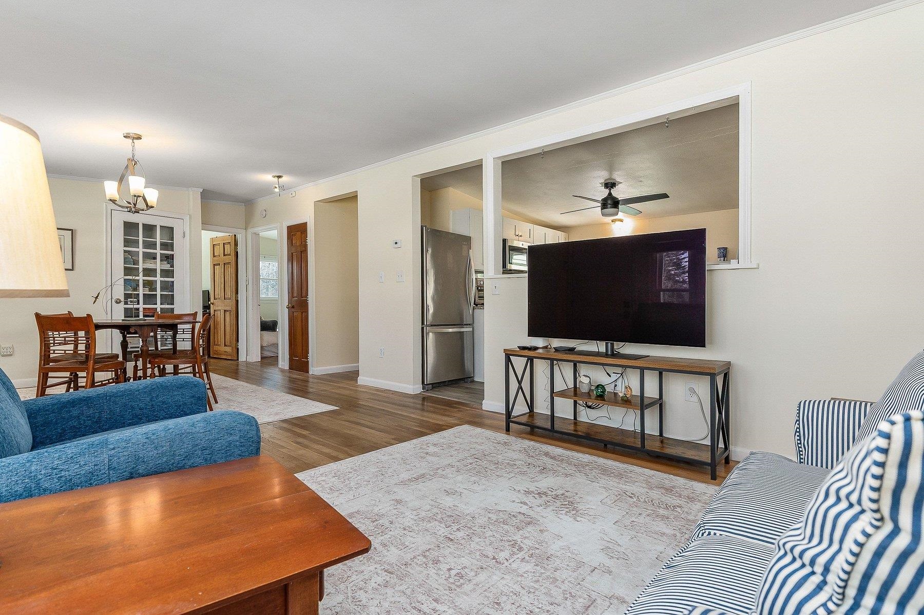 23 Meadow Ln, Greenland, NH 03840