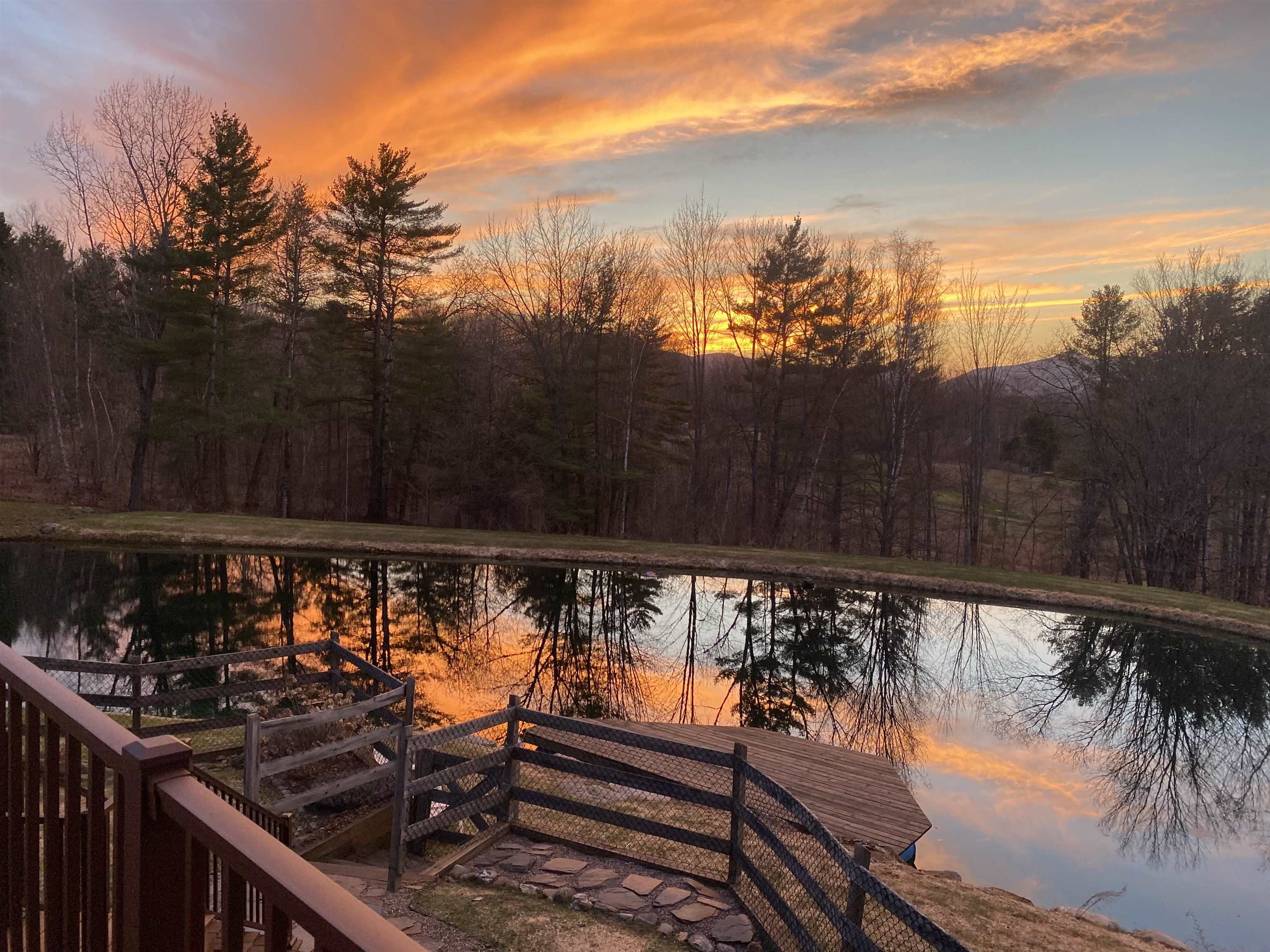 Homes for sale in Stowe, VT | 108 North Hill Rd, Stowe, VT 05672 | MLS# 5073545