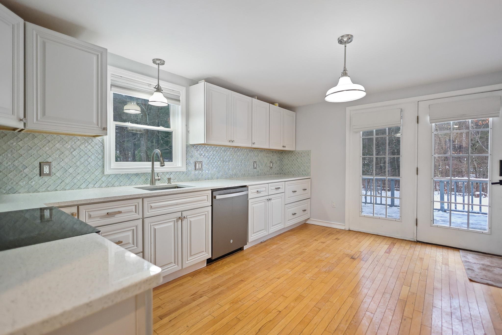 MLS 5073552: 15 Canterbury Forest-Unit B, Plaistow NH