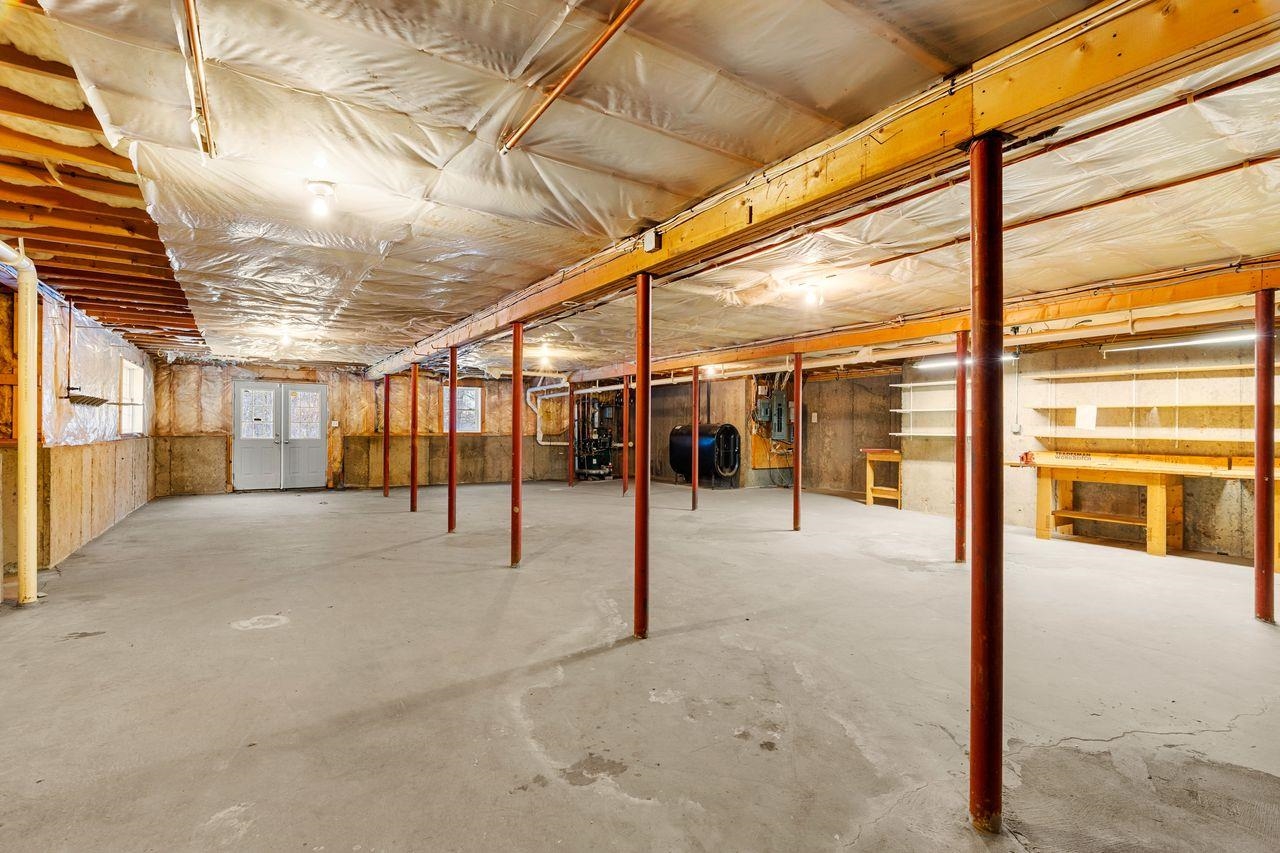 53 Penacook Rd, Chester, NH 03036