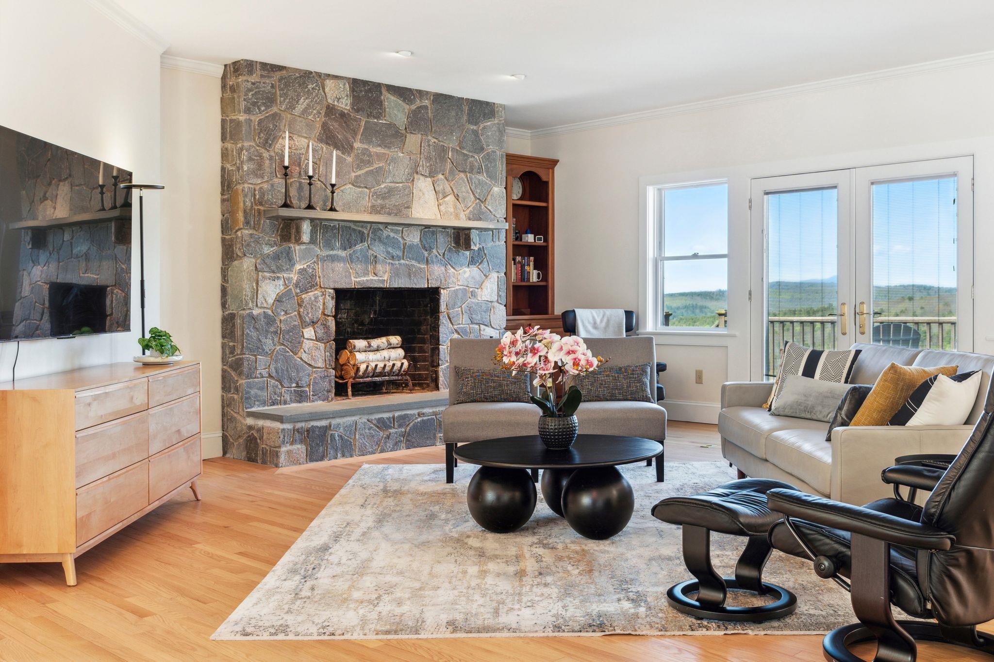 Living room - one possible furniture arrangement