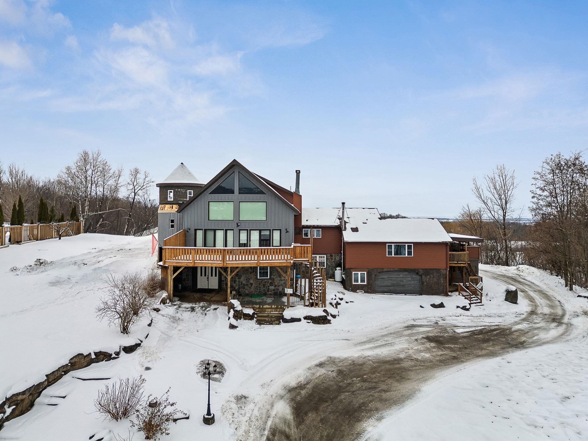 Homes for sale in St. Albans Town, VT | 2139 Bronson Rd, St. Albans Town, VT 05478 | MLS# 5073645