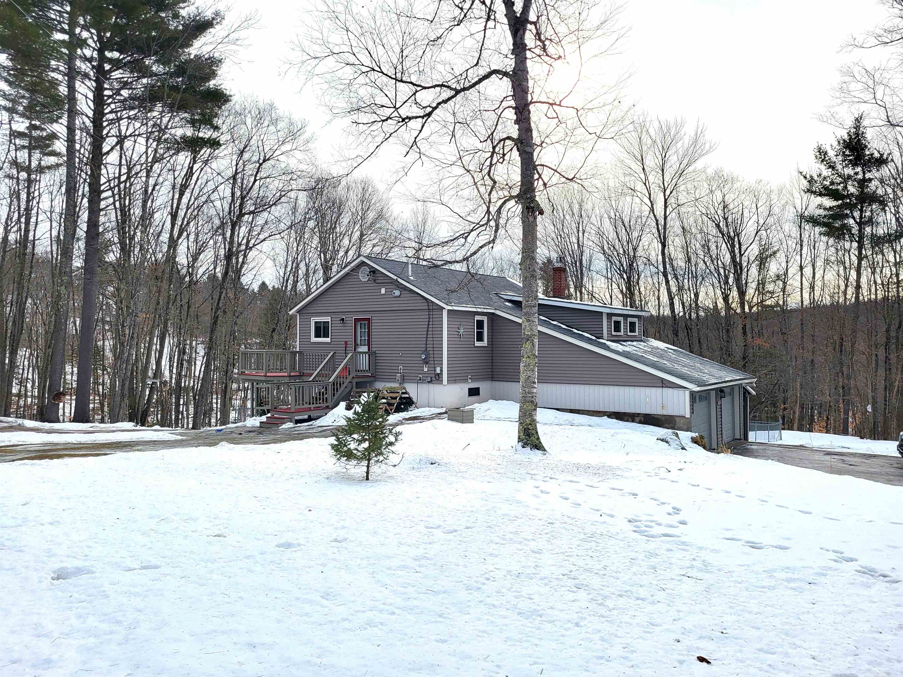 Canaan NH&nbsp;Home for sale $449,900 $270 per sq.ft.