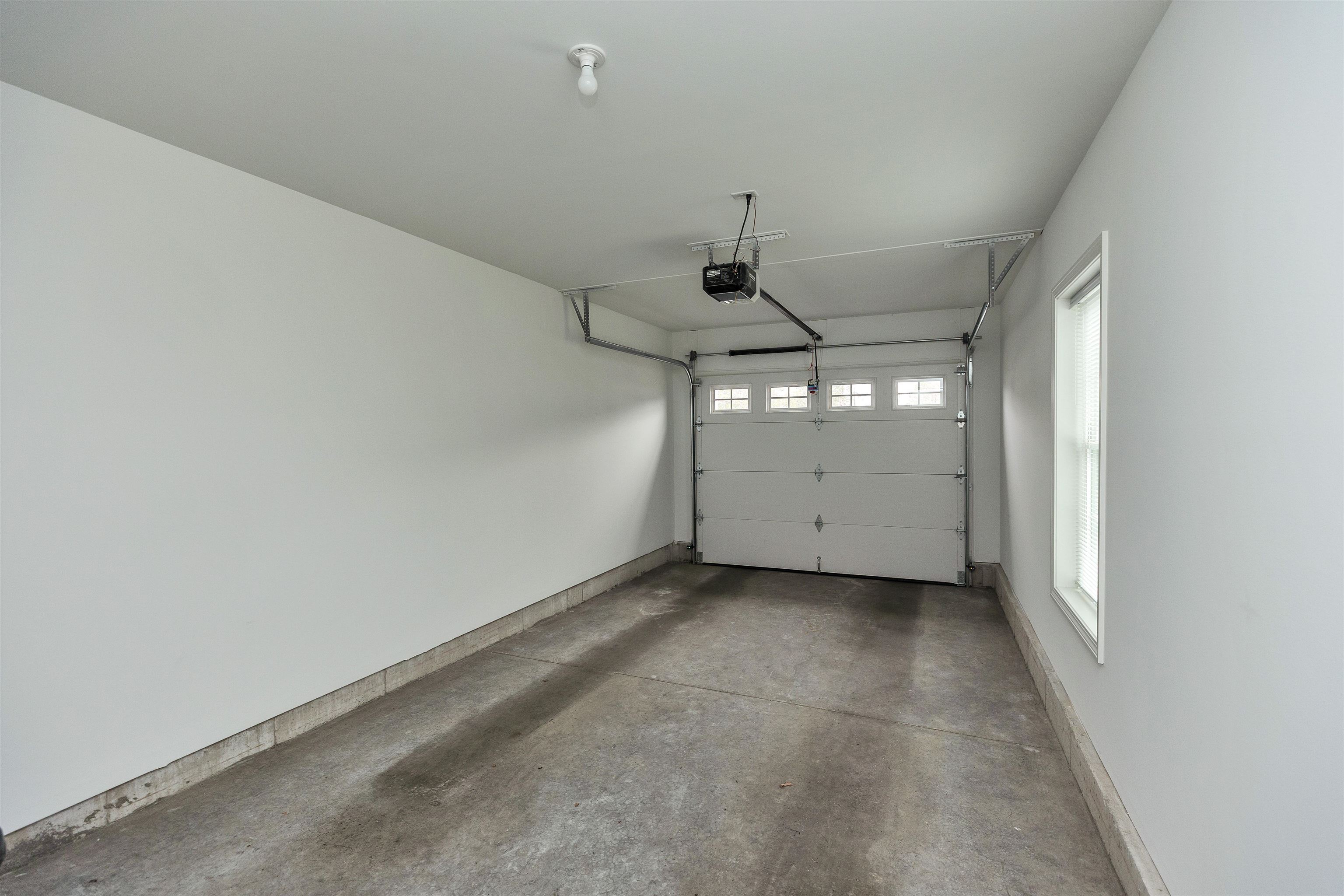 27 Trails Edge Common, Peterborough, NH 03458