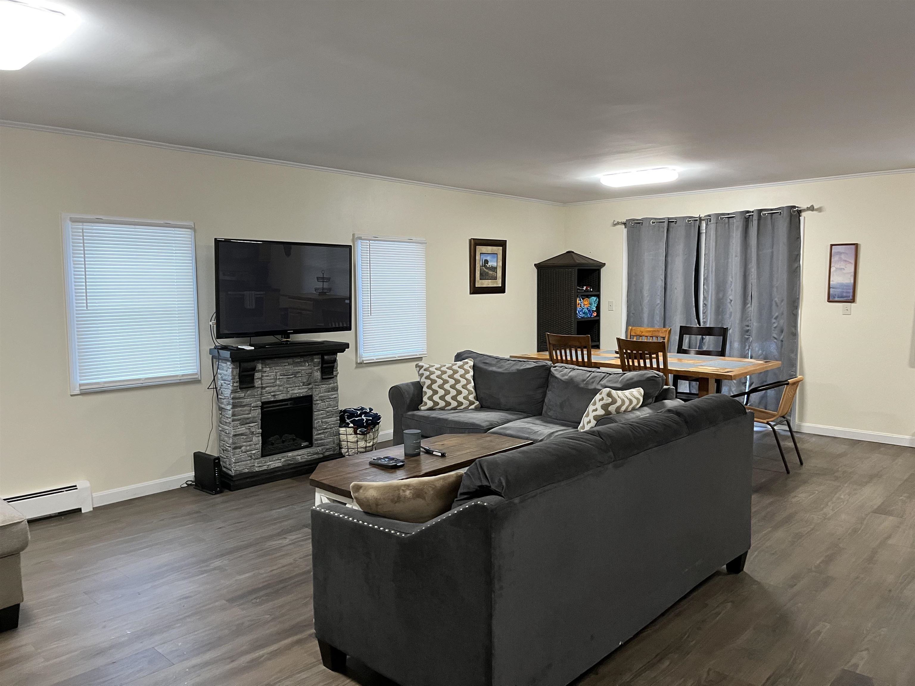 Homes for sale in Rutland City, VT | 8 Charter Hill Dr, Rutland City, VT 05701 | MLS# 5073726