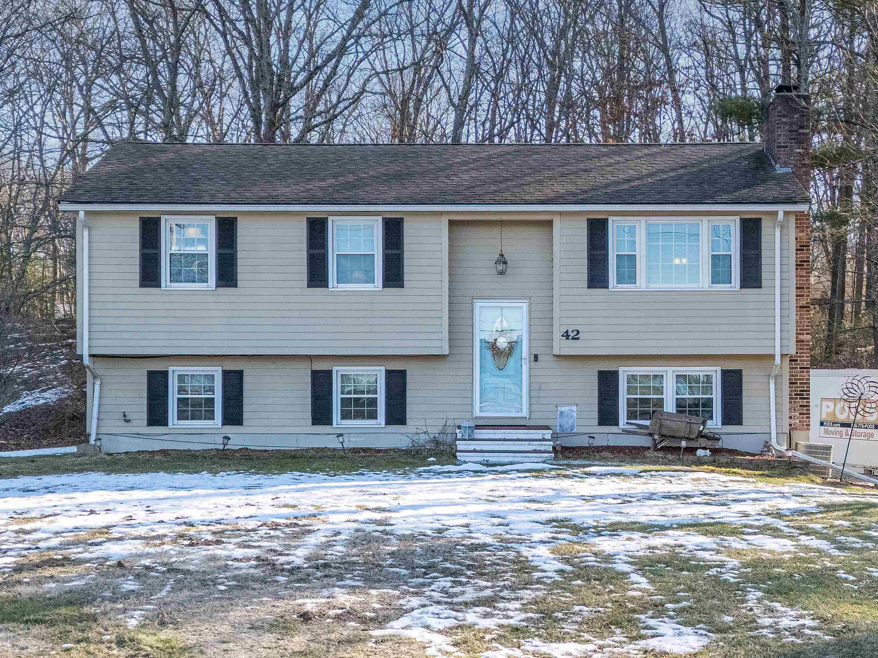 MLS 5073795: 42 Kendall Pond Road, Derry NH