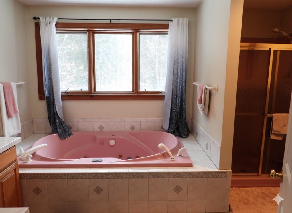 Homes for sale in Bethlehem, NH | 99 Whitefield Rd, Bethlehem, NH 03574 | MLS# 5073815