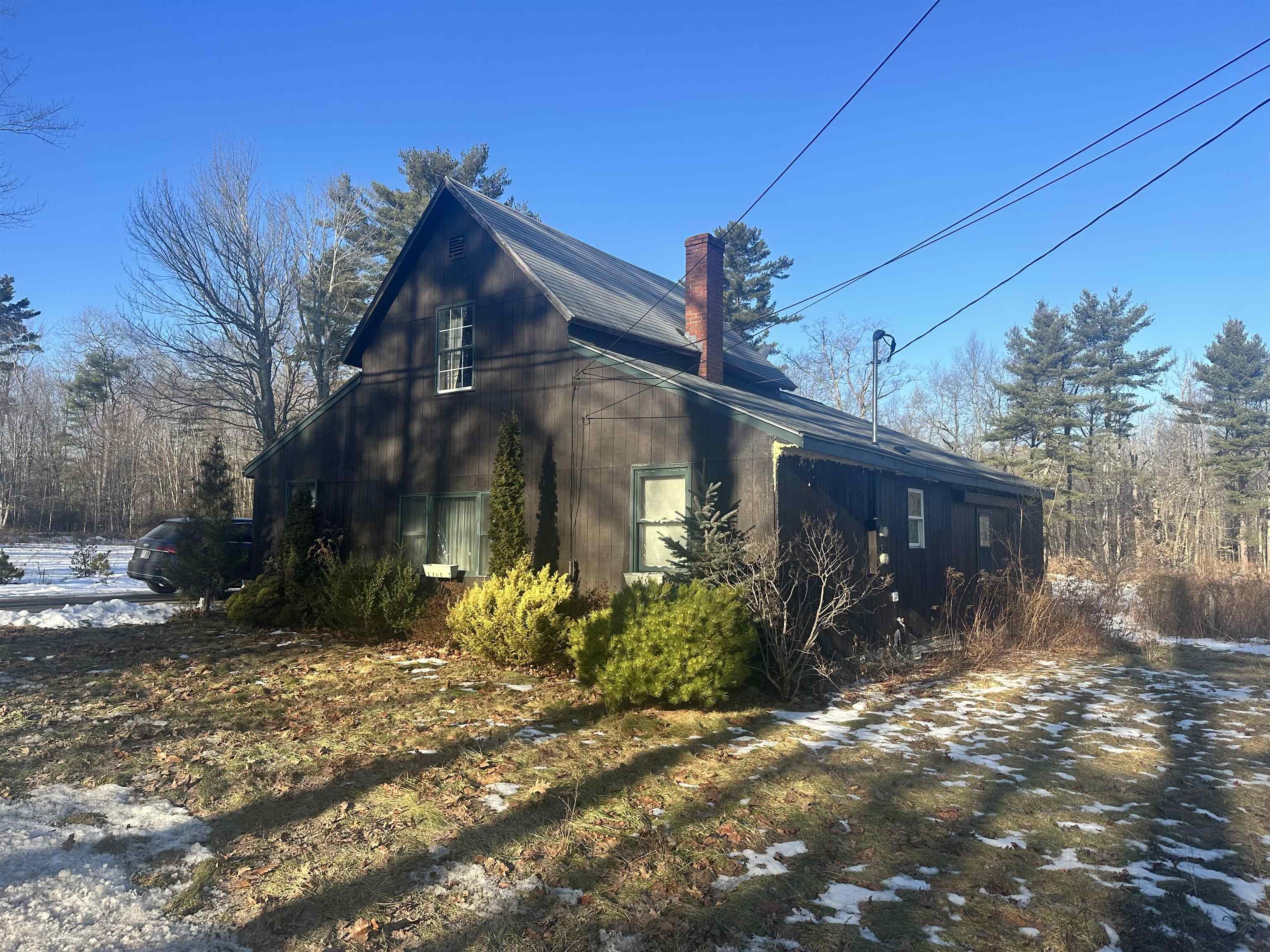 MLS 5073880: 211 Sandown Road, Chester NH