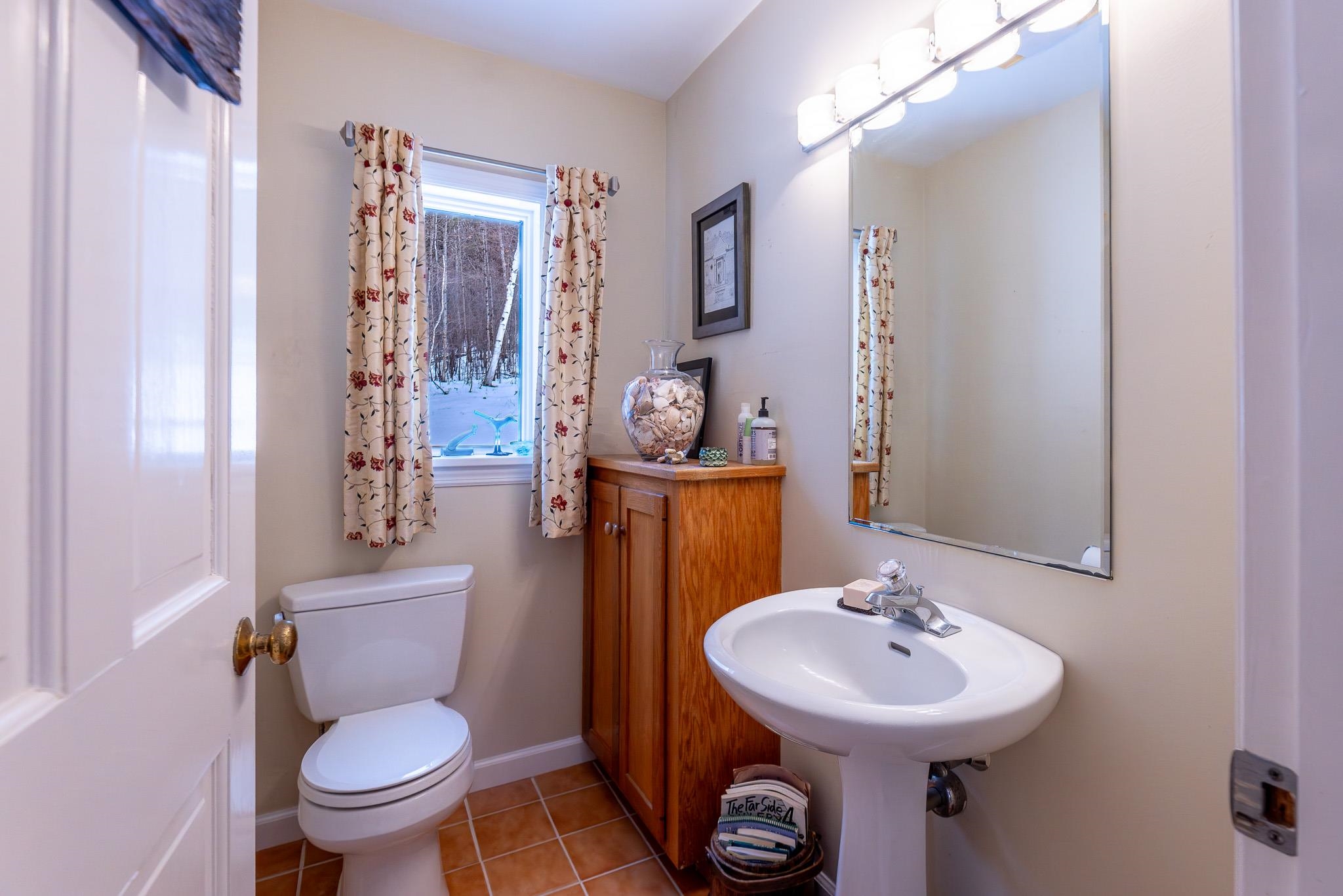 1st Floor Half Bath 24604399