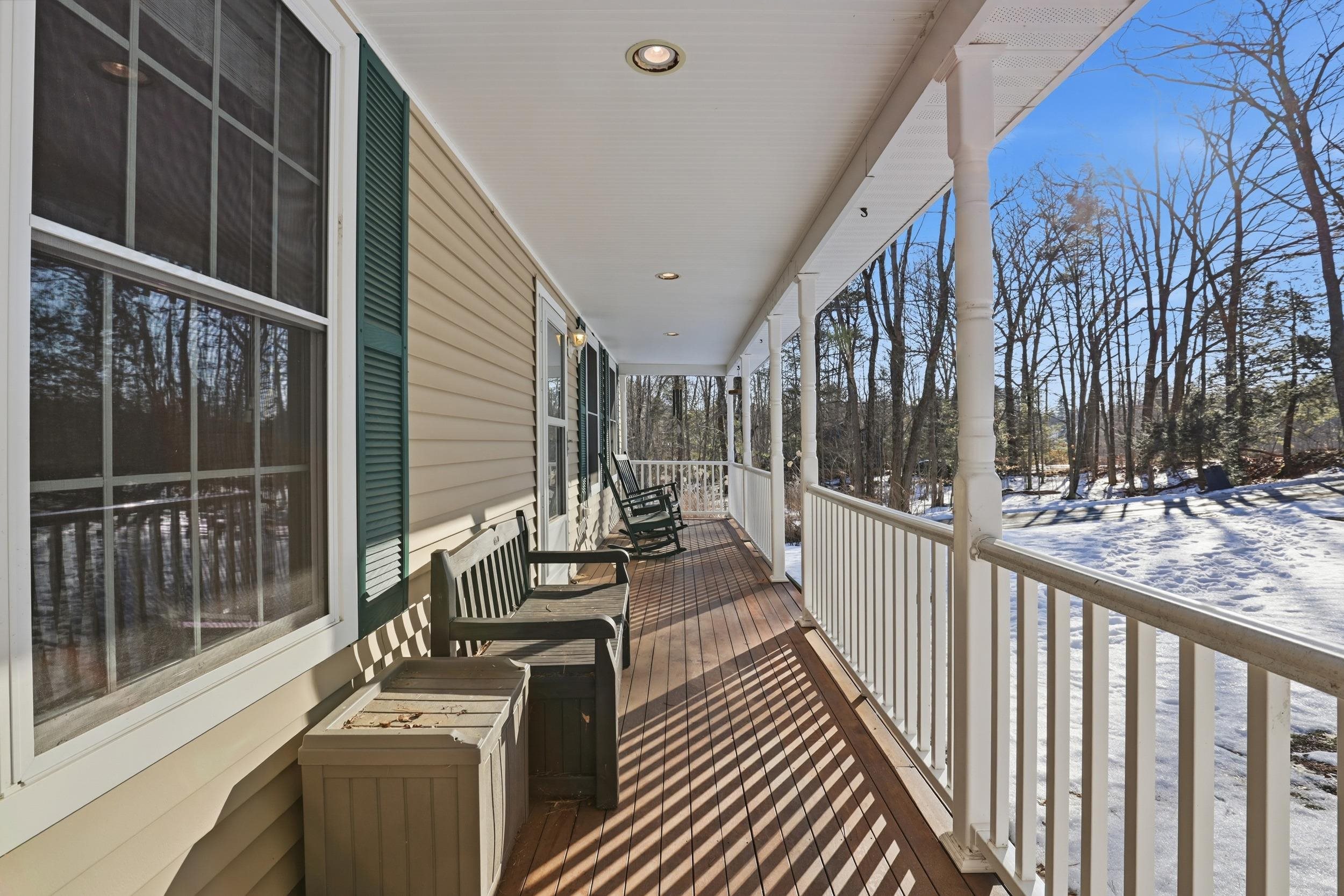 Homes for sale in Nottingham, NH | 9 Lucas Pond Rd, Nottingham, NH 03290 | MLS# 5073924