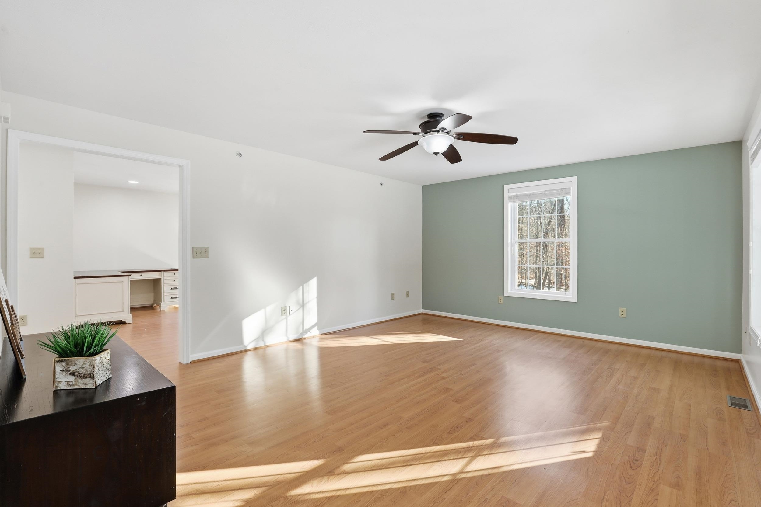 Homes for sale in Nottingham, NH | 9 Lucas Pond Rd, Nottingham, NH 03290 | MLS# 5073924