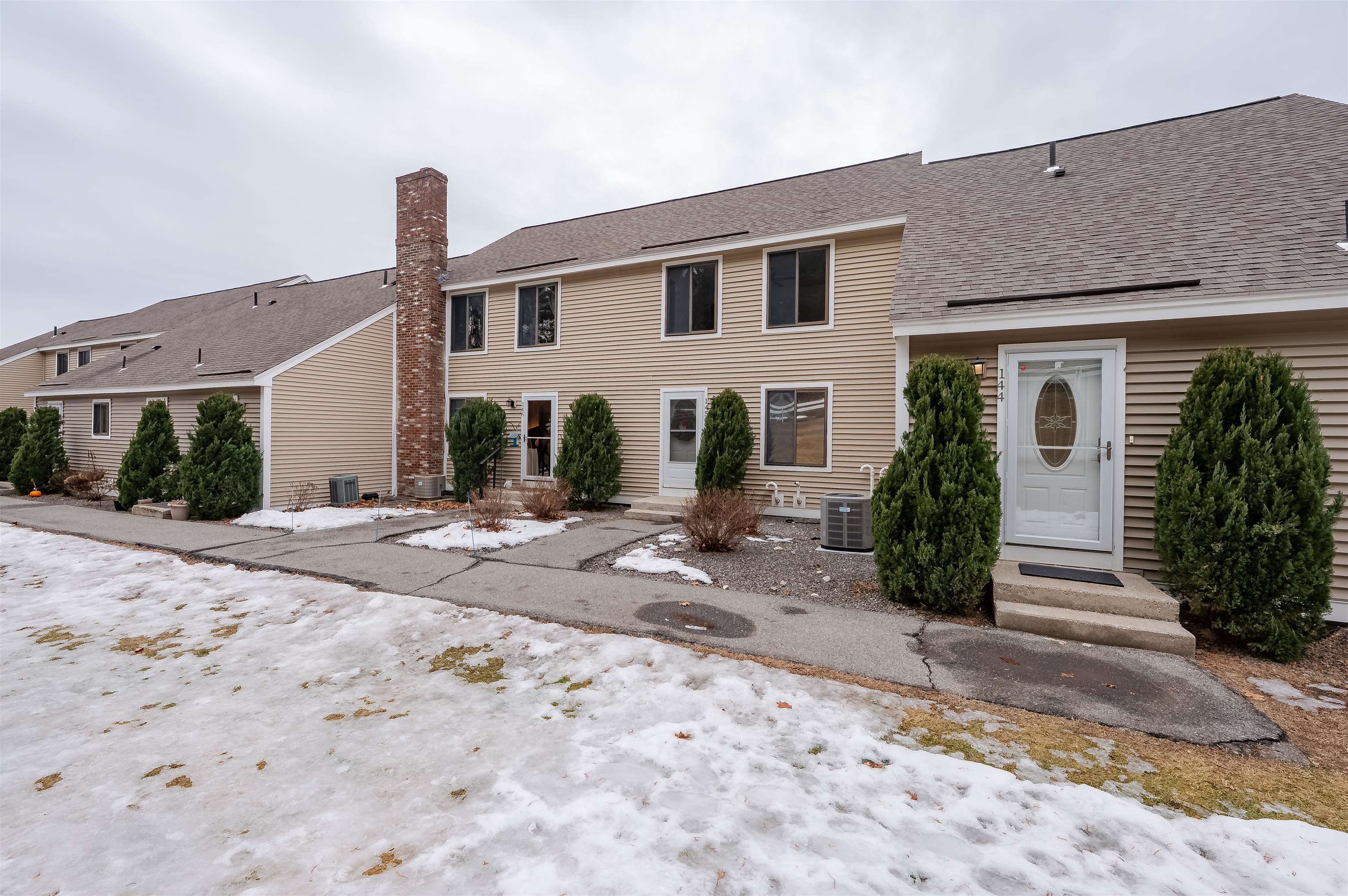 MLS 5073979: 145 Canterbury Lane, Londonderry NH