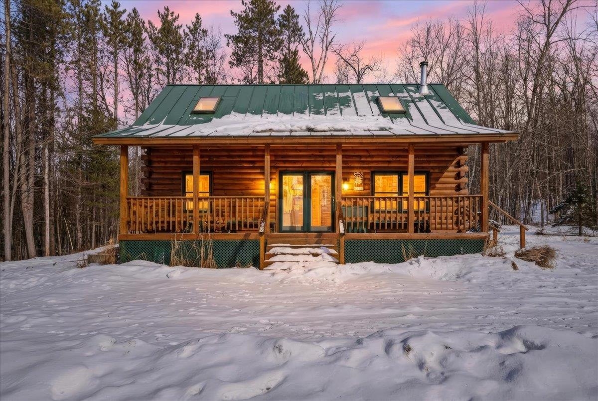 Homes for sale in Brookfield, VT | 1780 Cemetery St, Brookfield, VT 05036 | MLS# 5074113