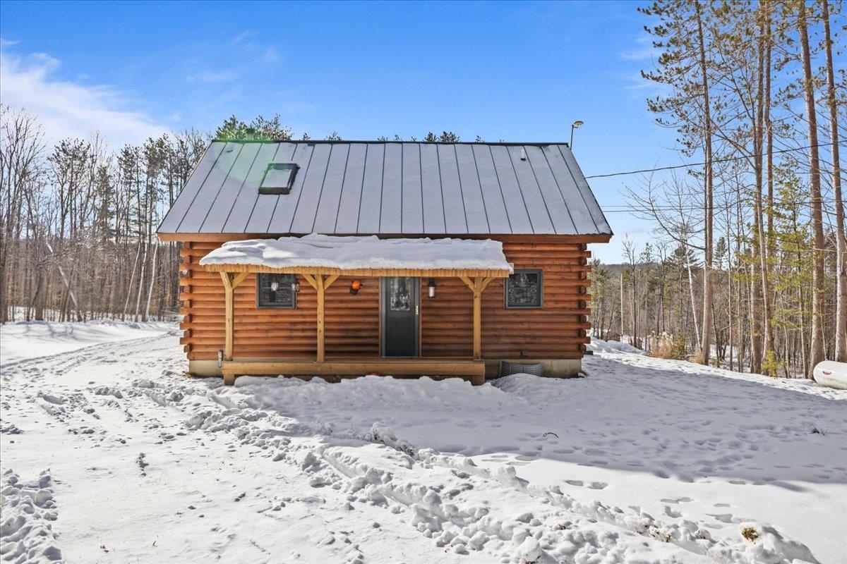 Homes for sale in Brookfield, VT | 1780 Cemetery St, Brookfield, VT 05036 | MLS# 5074113