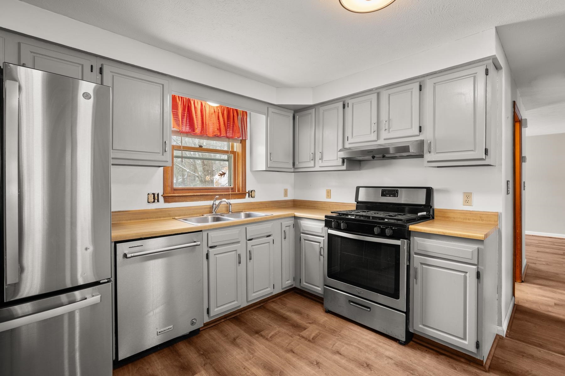 Homes for sale in Concord, NH | 4 Bellflower Cir Cir, Concord, NH 03303 | MLS# 5074123