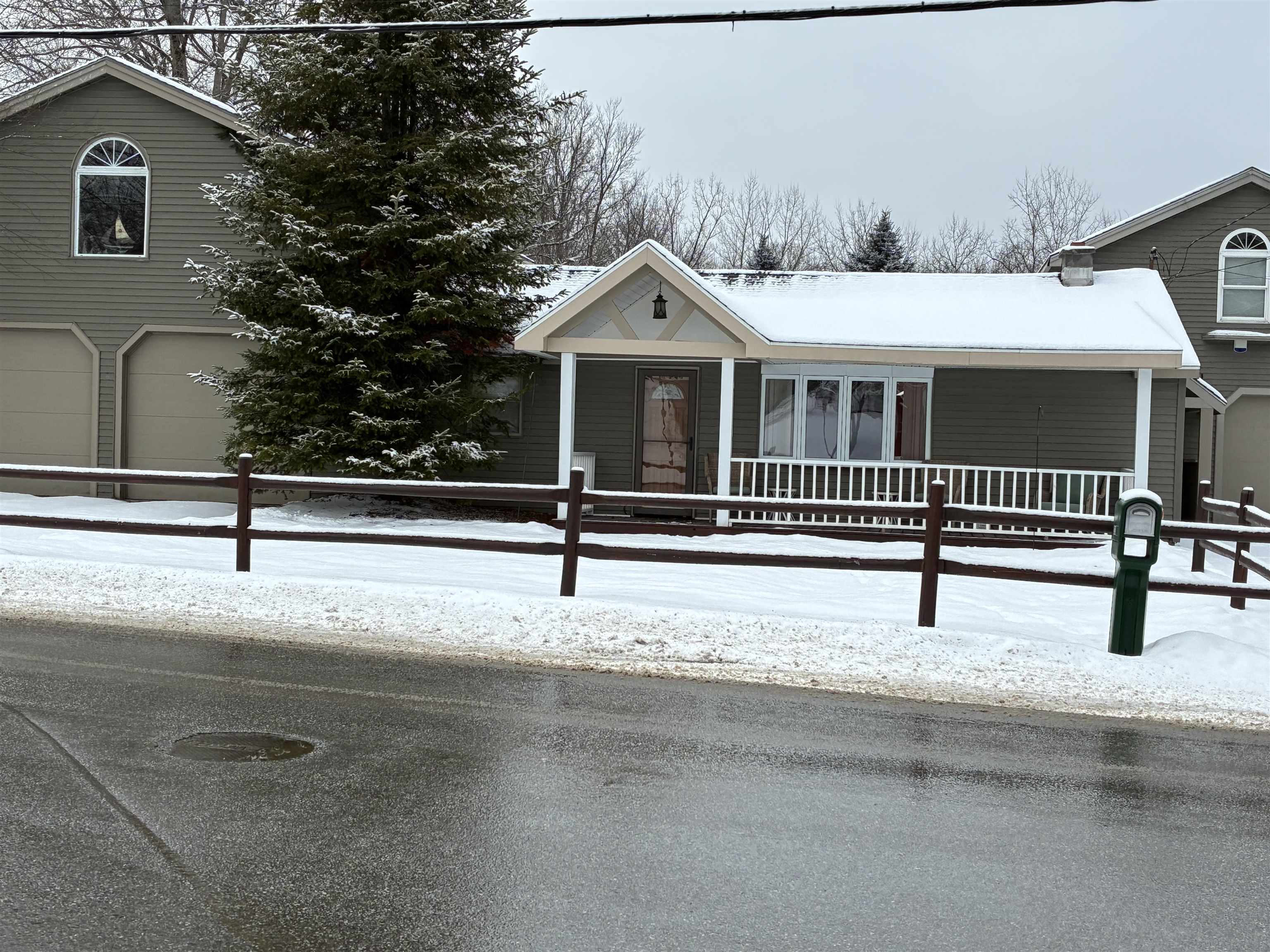 Homes for sale in Rutland City, VT | 233 Mussey St, Rutland City, VT 05701 | MLS# 5074135