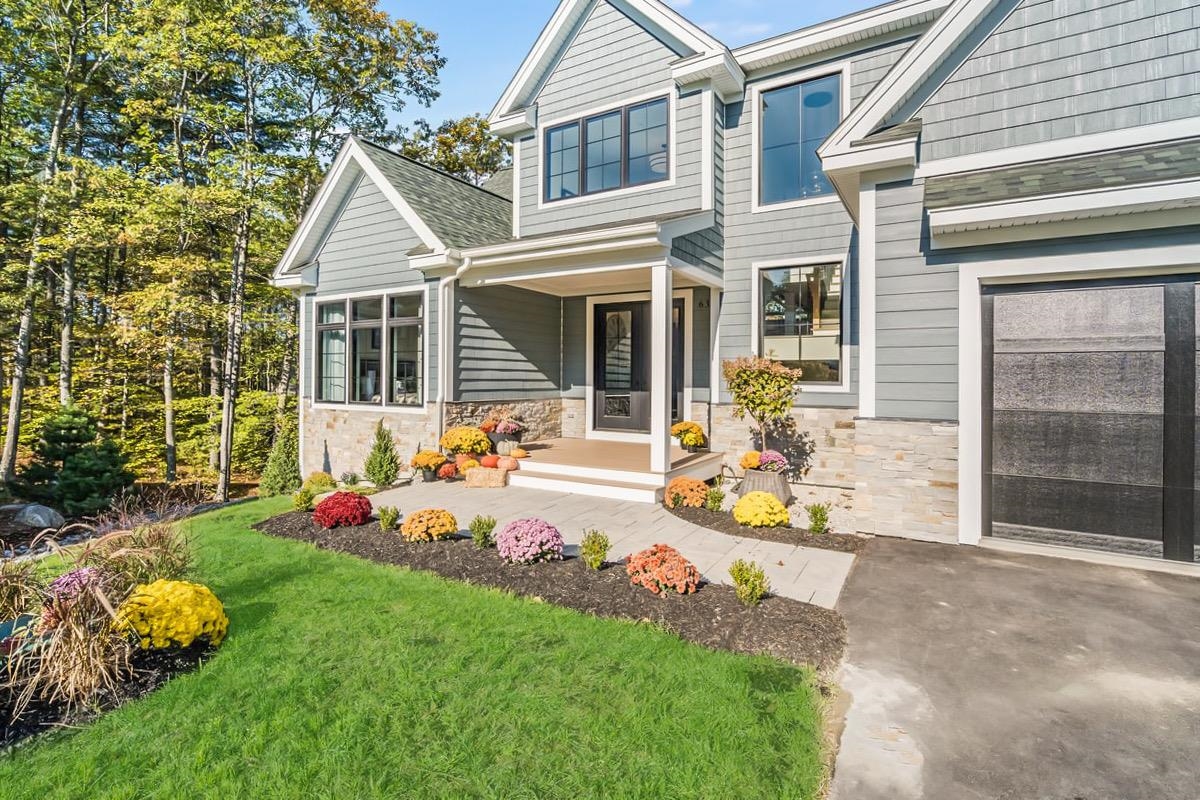 Homes for sale in Laconia, NH | 63 Commanders Helm, Laconia, NH 03246 | MLS# 5074264