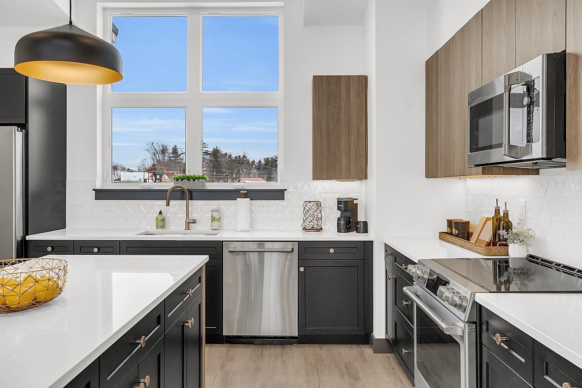 Homes for sale in Laconia, NH | 28 Vantage Point Dr #2, Laconia, NH 03246 | MLS# 5074267