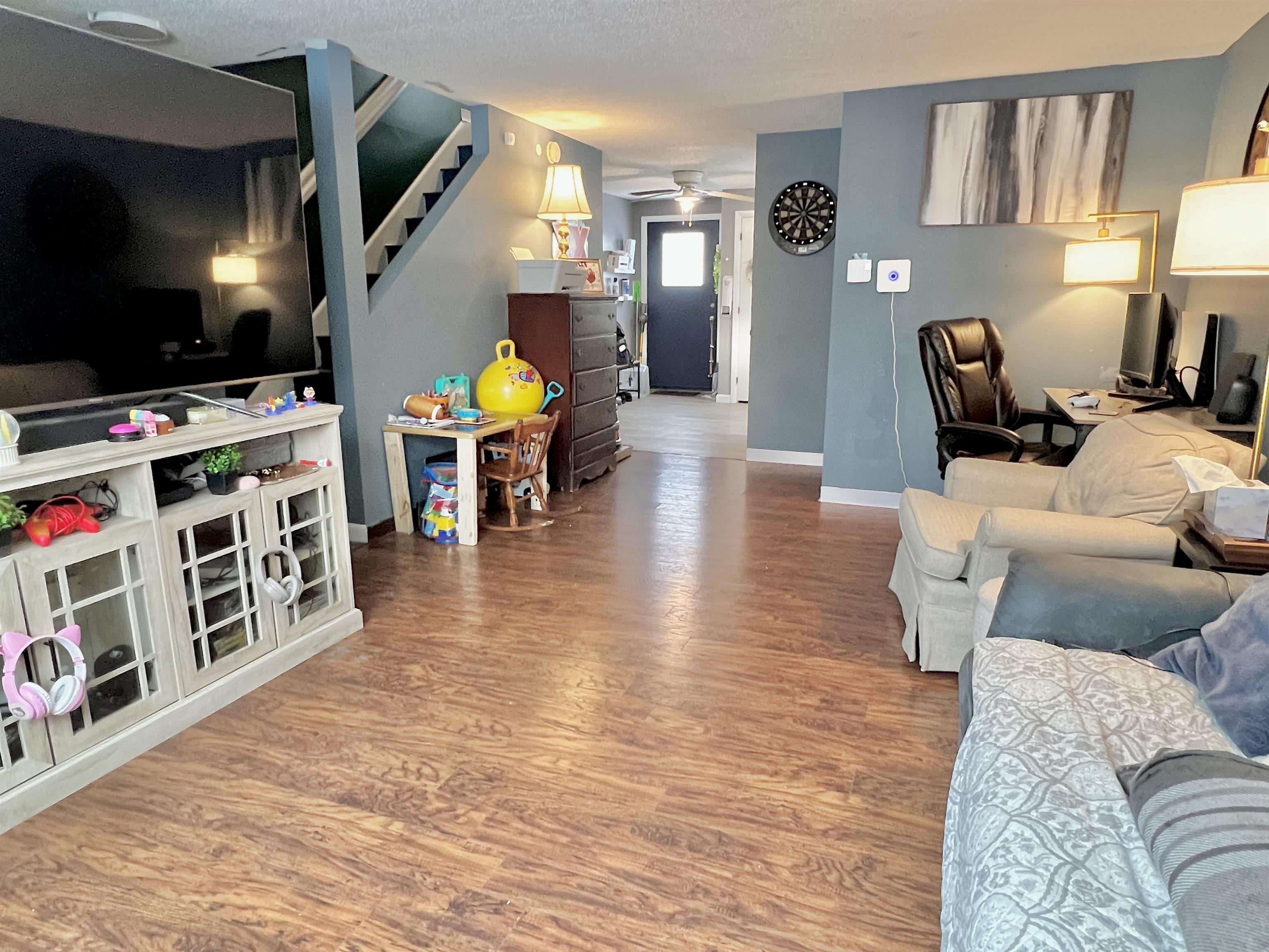 Homes for sale in Manchester, NH | 206 Calef Rd, Manchester, NH 03103 | MLS# 5074308