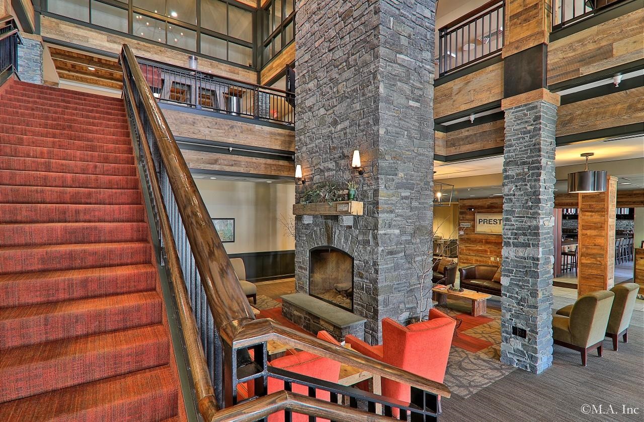 Homes for sale in Killington, VT | 228 East Mountain Rd #B GRAND HOTEL 271 IV (HUNGERFORD), Killington, VT 05751 | MLS# 5074375