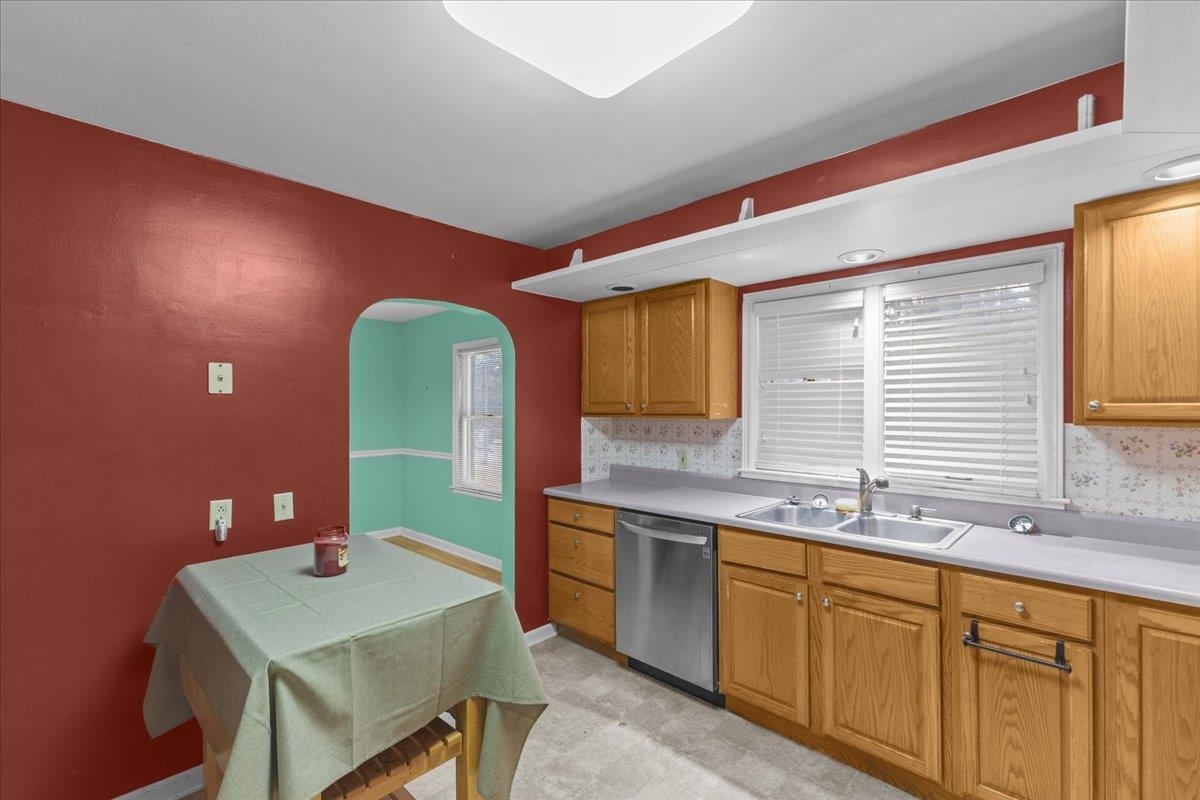 Homes for sale in Burlington, VT | 101 Village Green, Burlington, VT 05408 | MLS# 5074391