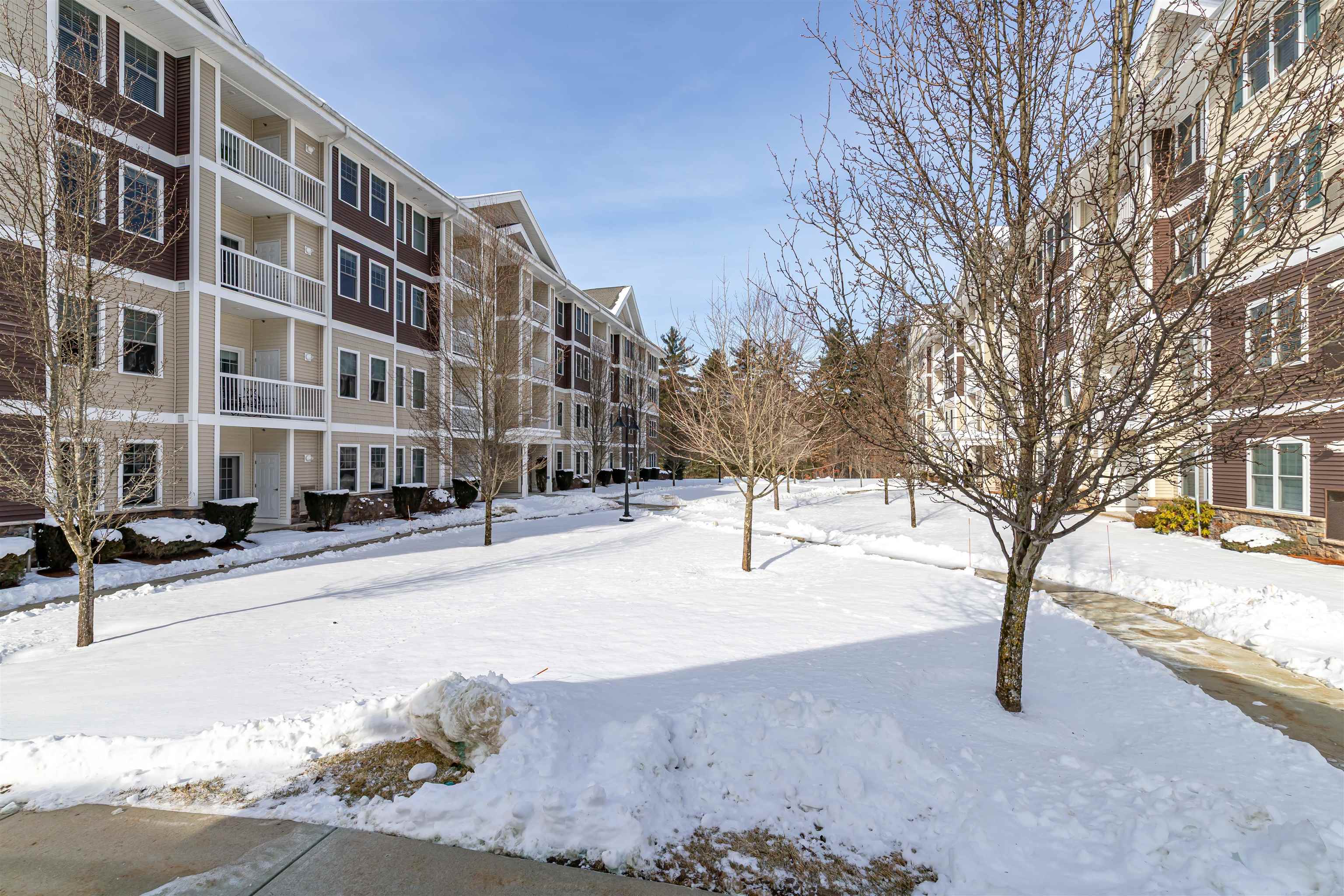 Homes for sale in Salem, NH | 10 Braemoor Woods Rd #300, Salem, NH 03079 | MLS# 5074466