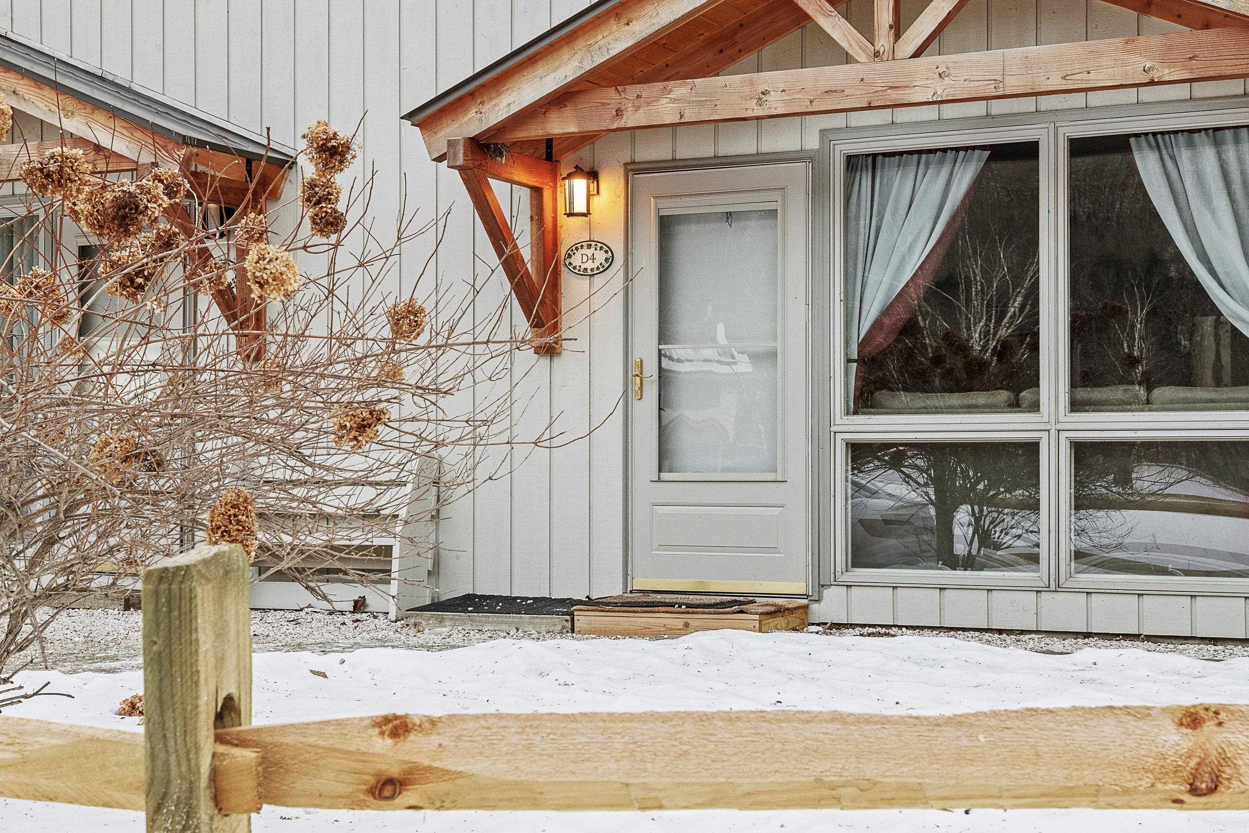 Homes for sale in Killington, VT | 140 Valley Park Rd #D4, Killington, VT 05751 | MLS# 5074479