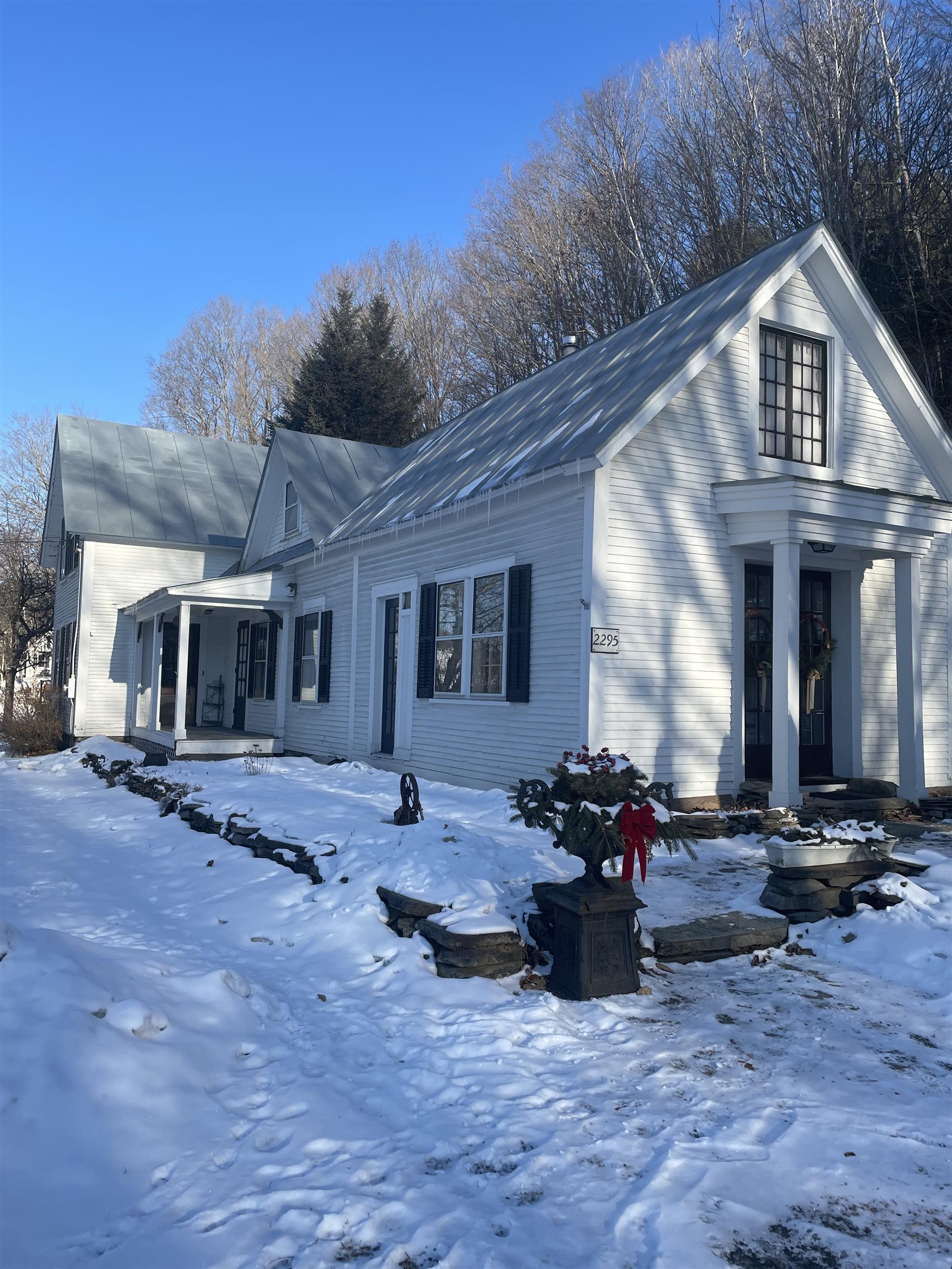 Homes for sale in Hartford, VT | 2295 Quechee Main St, Hartford, VT 05059 | MLS# 5074546