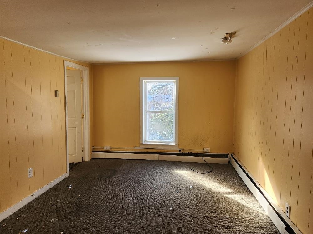 Homes for sale in Claremont, NH | 4 Freedom St, Claremont, NH 03743 | MLS# 5074551