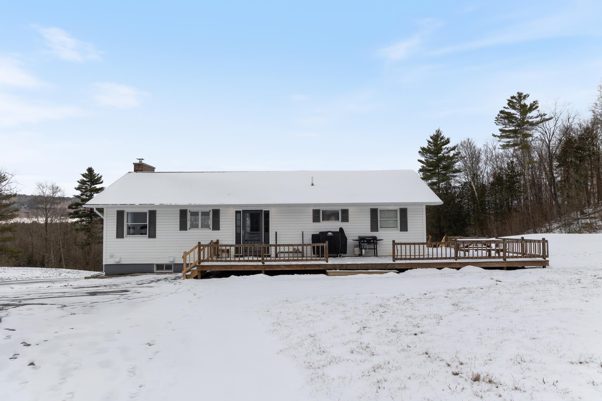 Homes for sale in Milton, VT | 349 Middle Rd, Milton, VT 05468 | MLS# 5074590