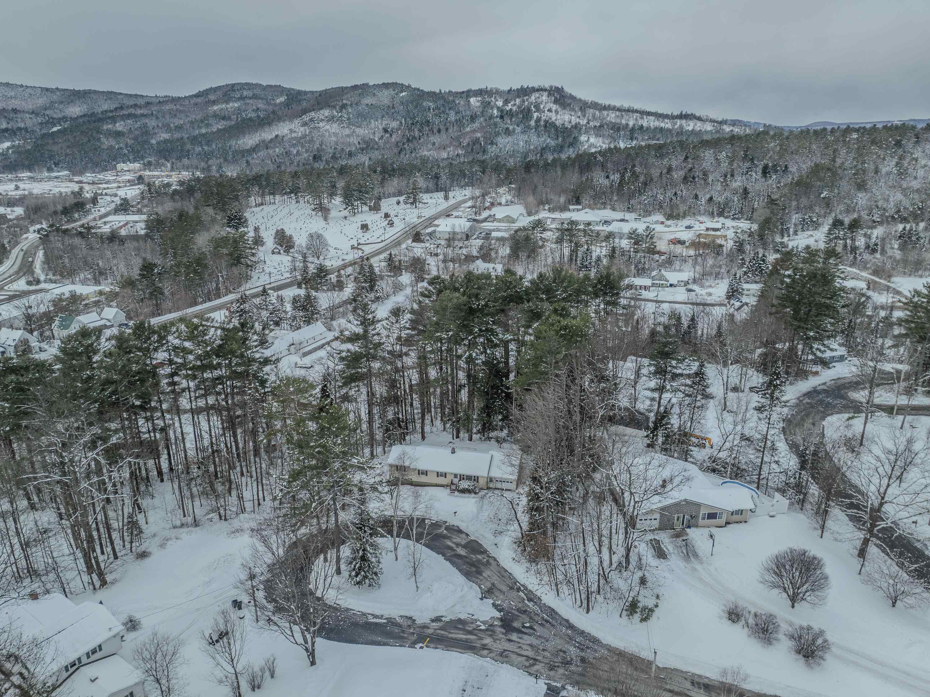 Homes for sale in Littleton, NH | 22 Winter St, Littleton, NH 03561 | MLS# 5074639