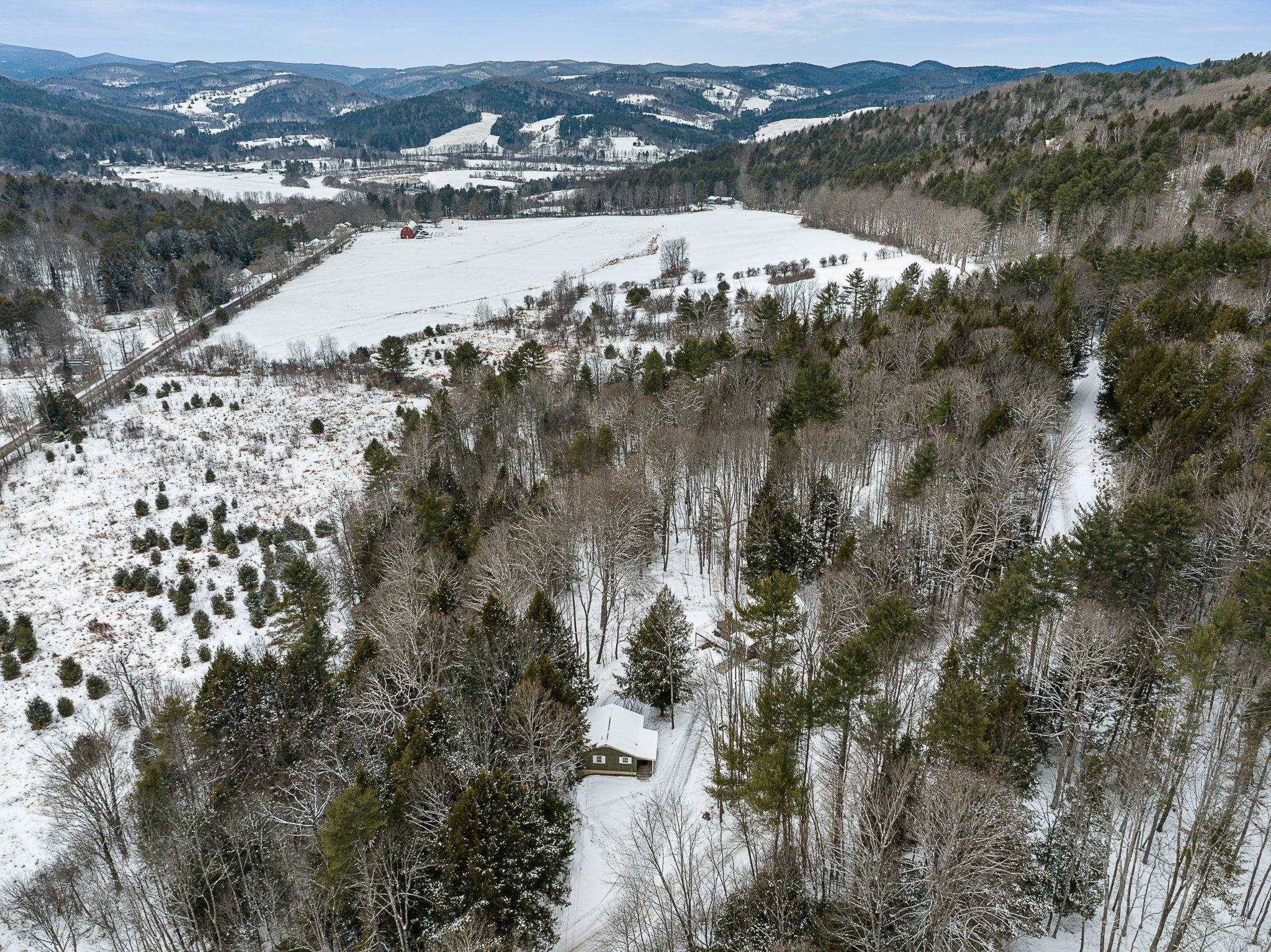 Homes for sale in Woodstock, VT | 137 Laughlin Rd, Woodstock, VT 05091 | MLS# 5074725