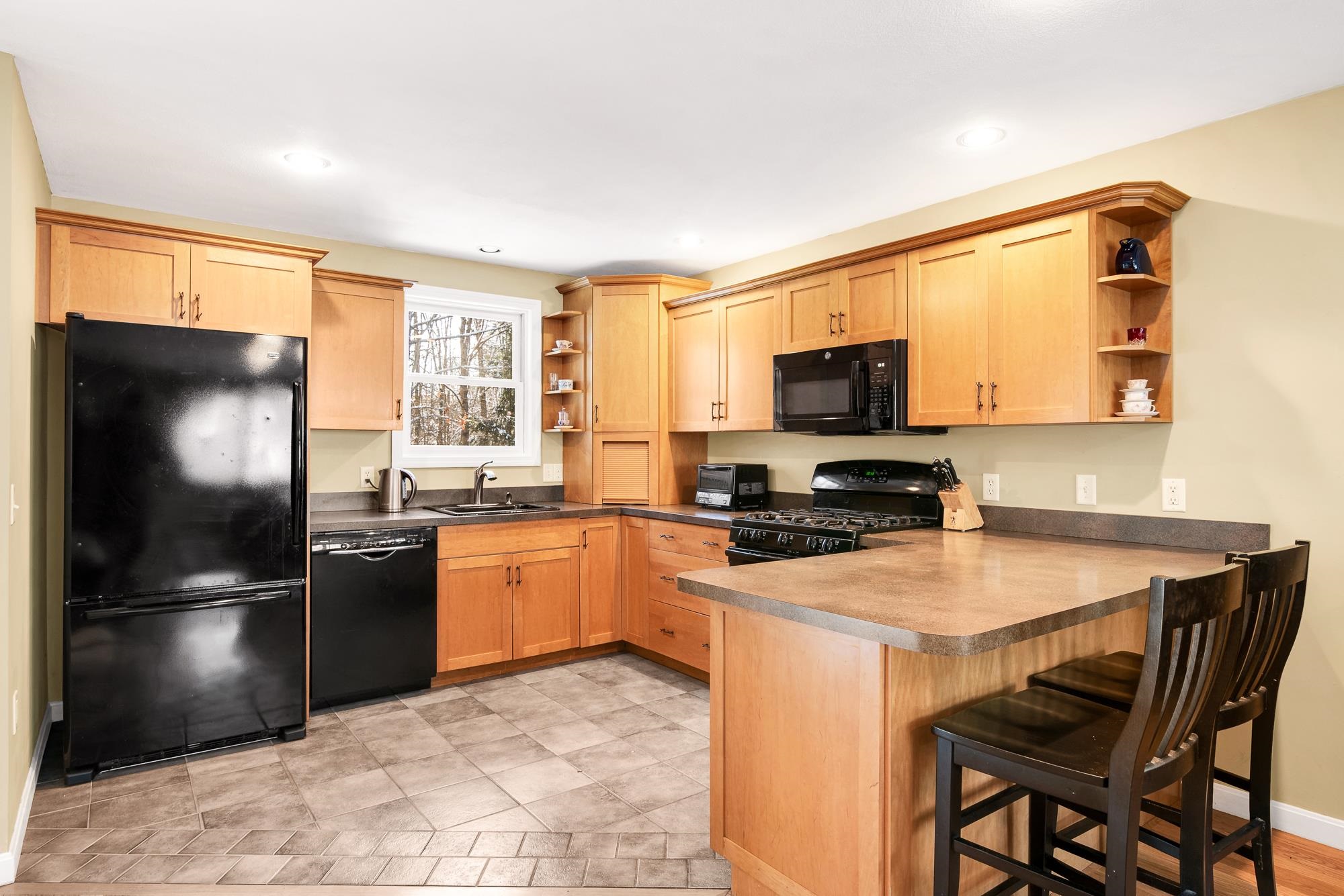 Homes for sale in Rochester, NH | 12 Isabelle Ln, Rochester, NH 03867 | MLS# 5074729